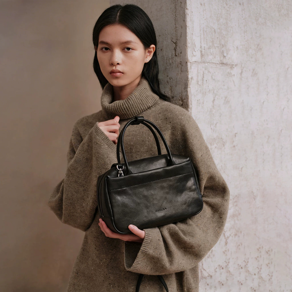 AVALEA Vintage Handheld Shoulder Bag