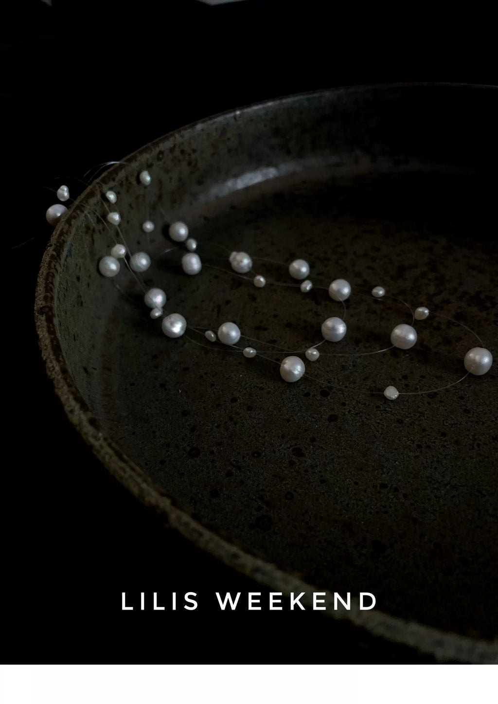 Lilis Weekend Triple Floating Pearl Niche Necklace