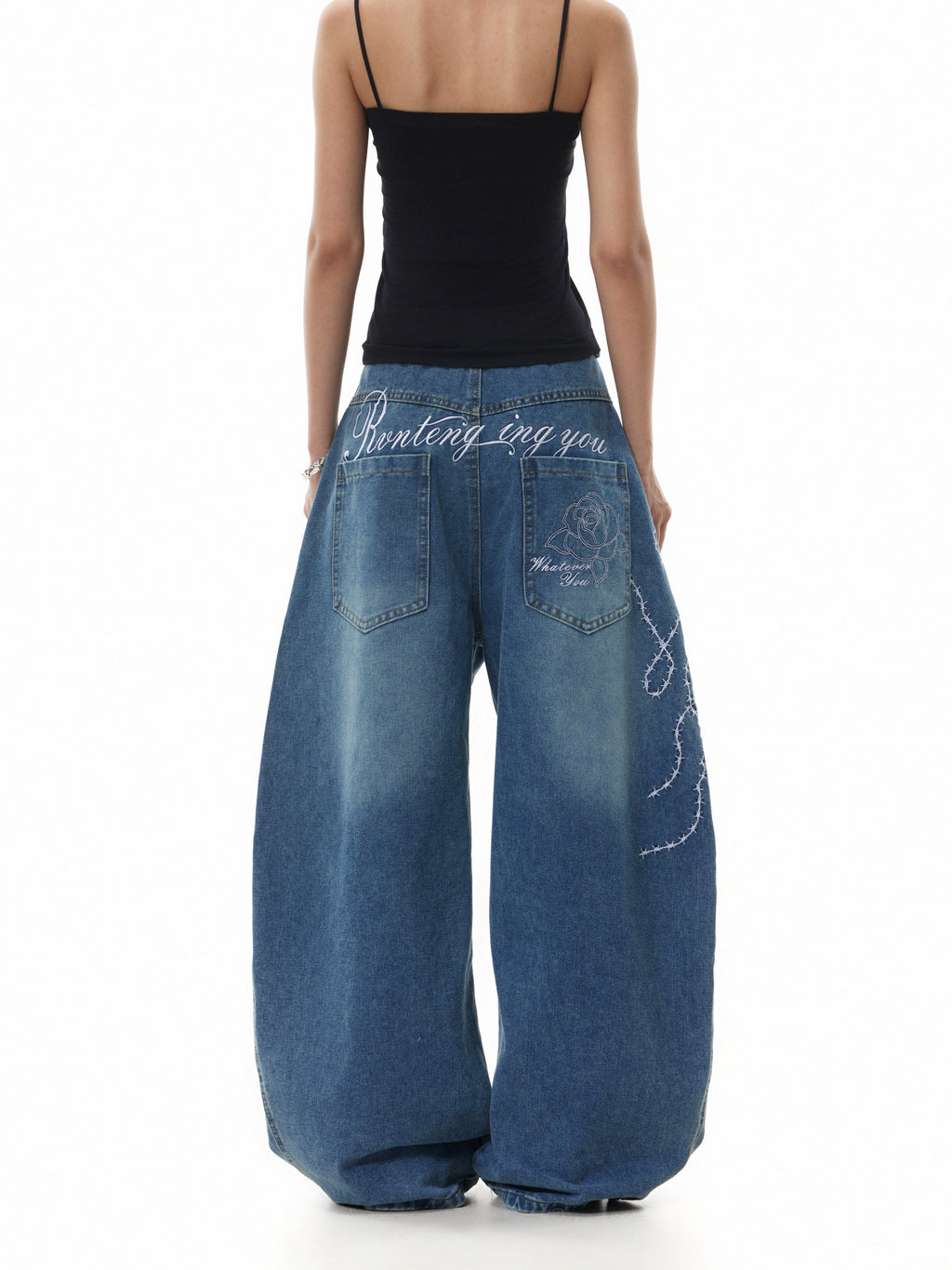 BTSG lightning embroidery washed old scimitar jeans