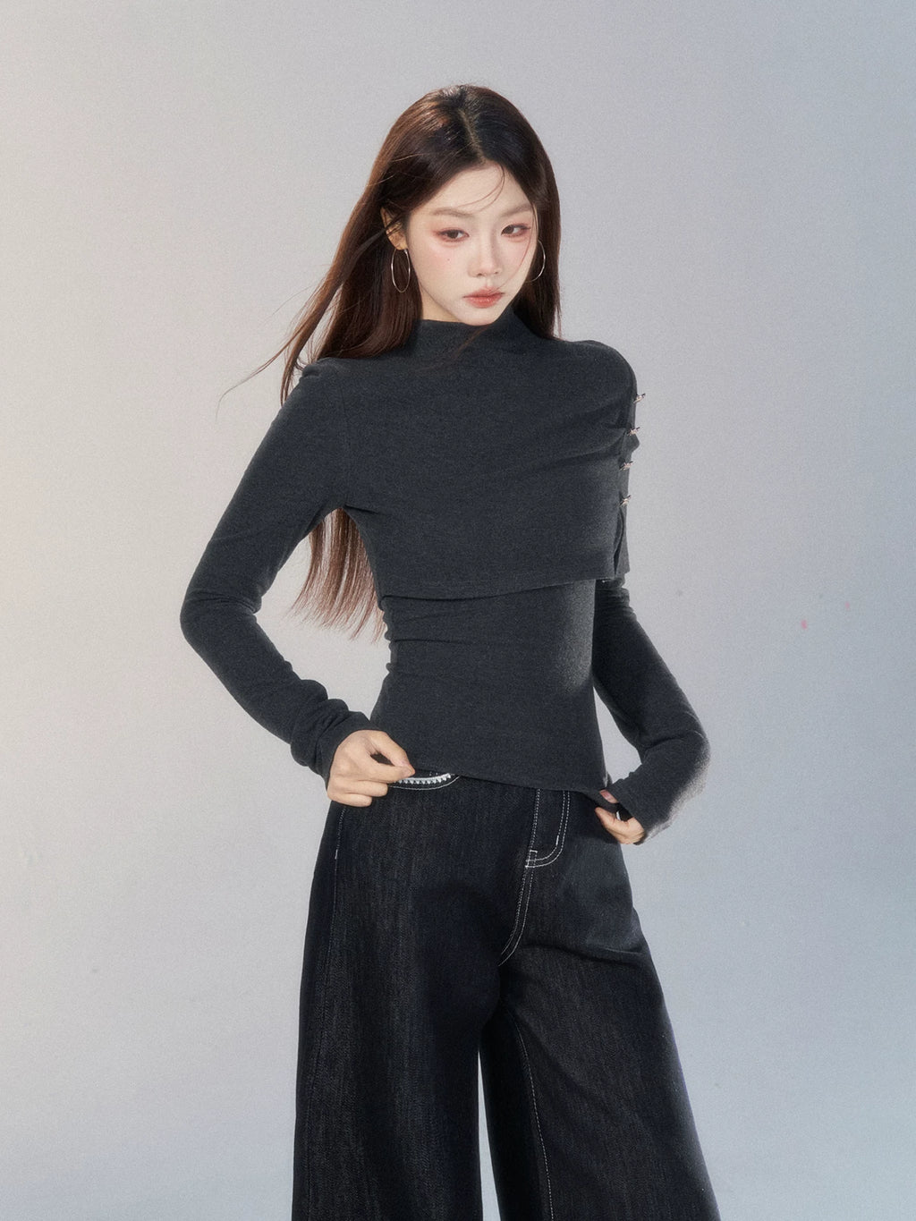 Wildberry Casual Semi-turtleneck Long Sleeve