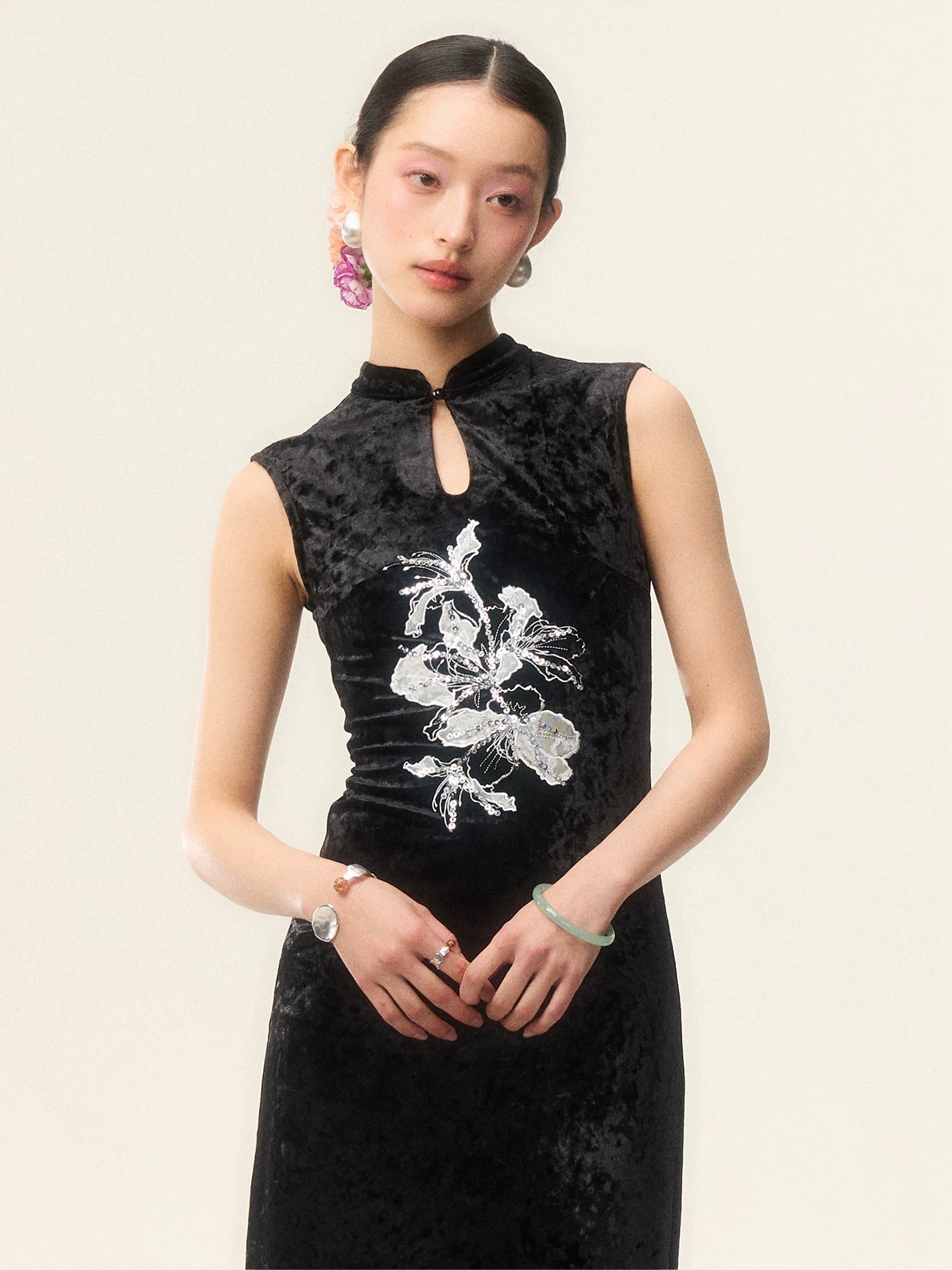 LOUMUTAKU Three-dimensional Lace Embroidered Velvet Cheongsam Dress
