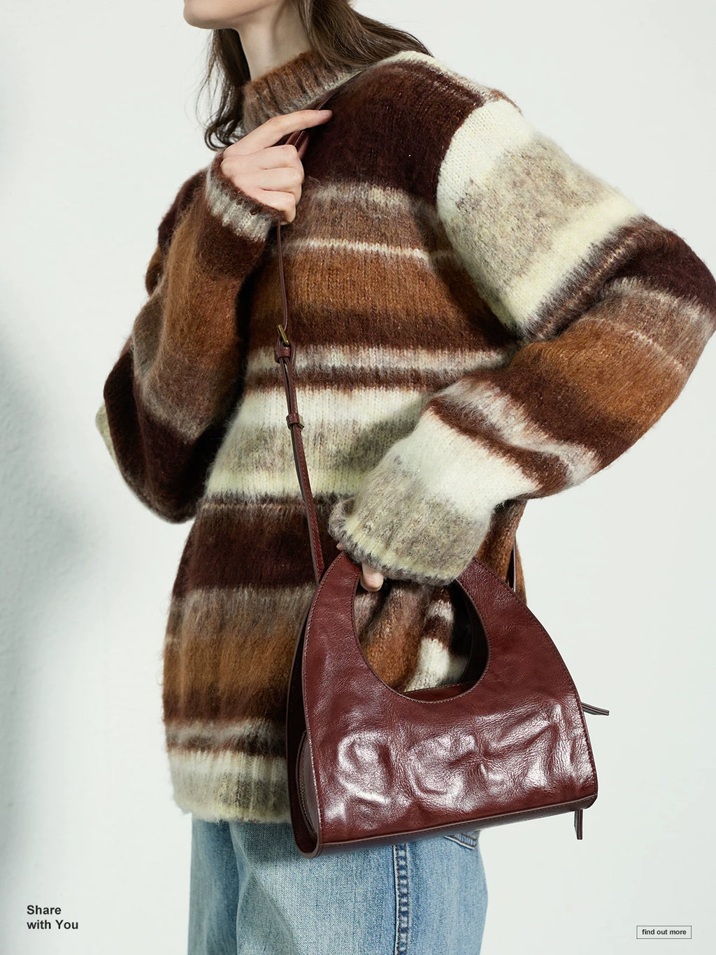 Momogigi Vintage Hand Grab Texture Premium Tote Bag