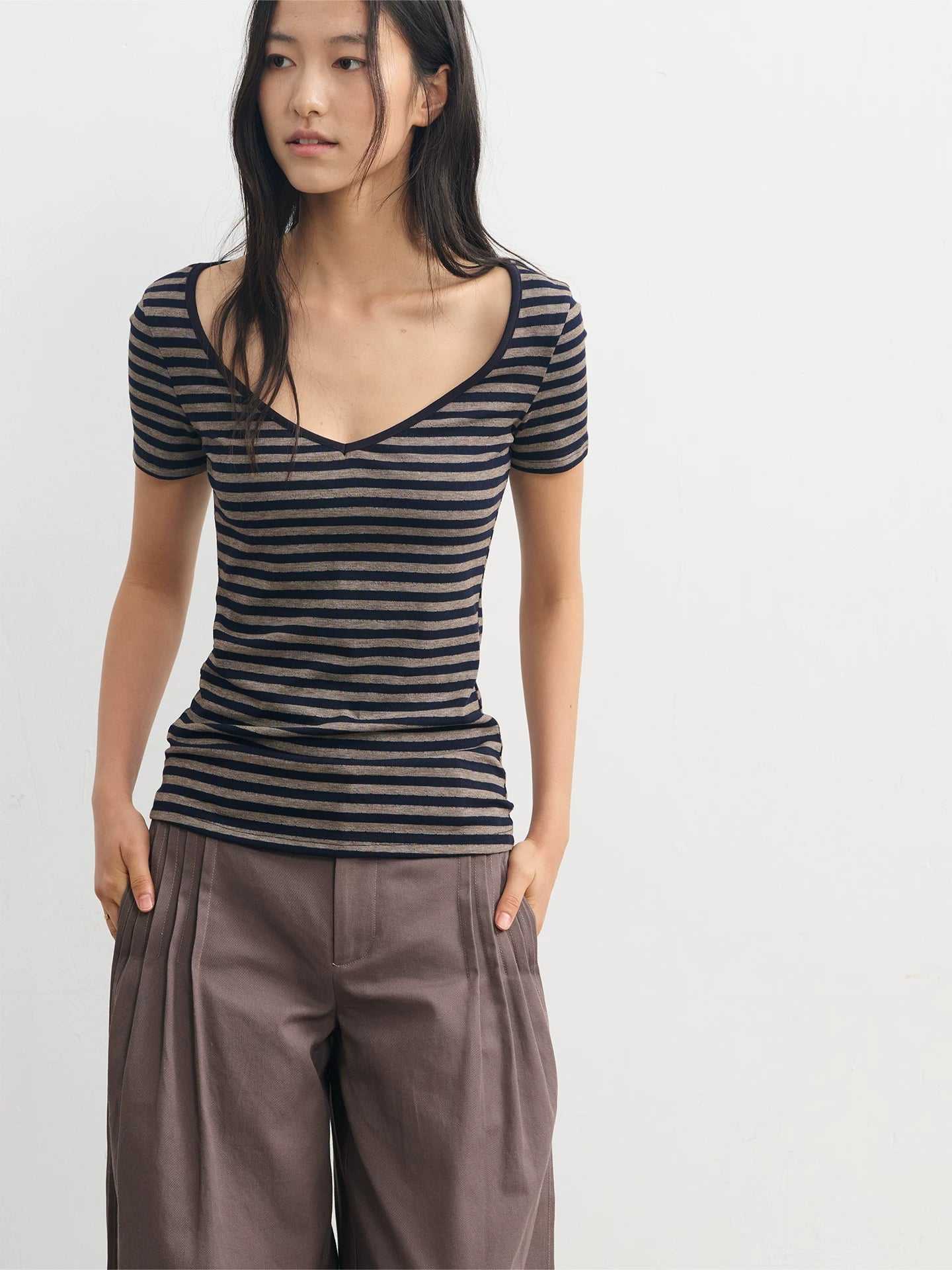 LINY LIBERTY Vintage Contrasting Stripes Loose Waist Tee