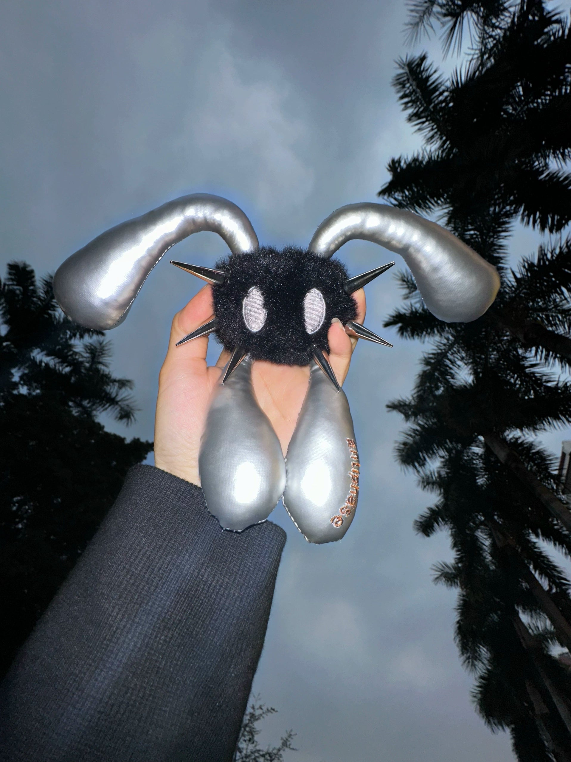 Antiphase Four-eared Rabbit Keychain Hanging Baby Pendant