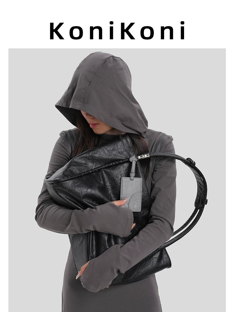 KoniKoni Leather Niche Shoulder Bag