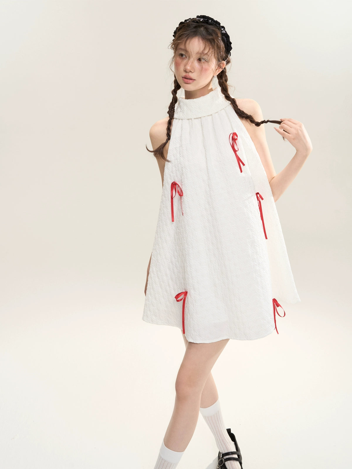 SASSY MOODY Three-dimensional Bow Dress