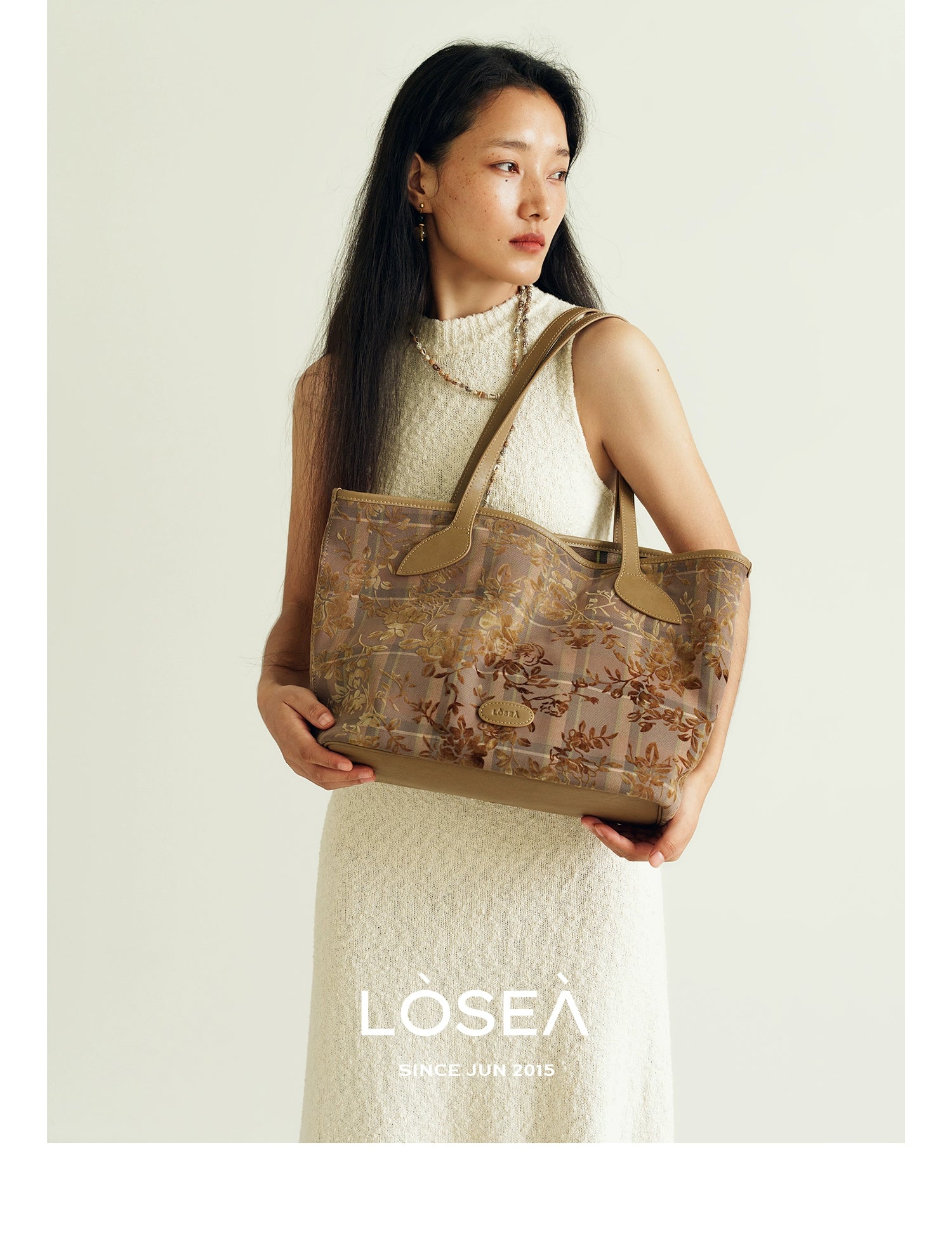 LOSEA Lu Xi All Things Grow Tie-dye flocking large-capacity tote bag