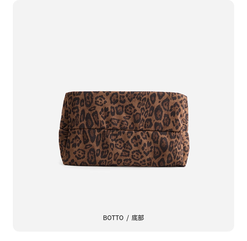 JACD Slack Leopard Print Tote Bag