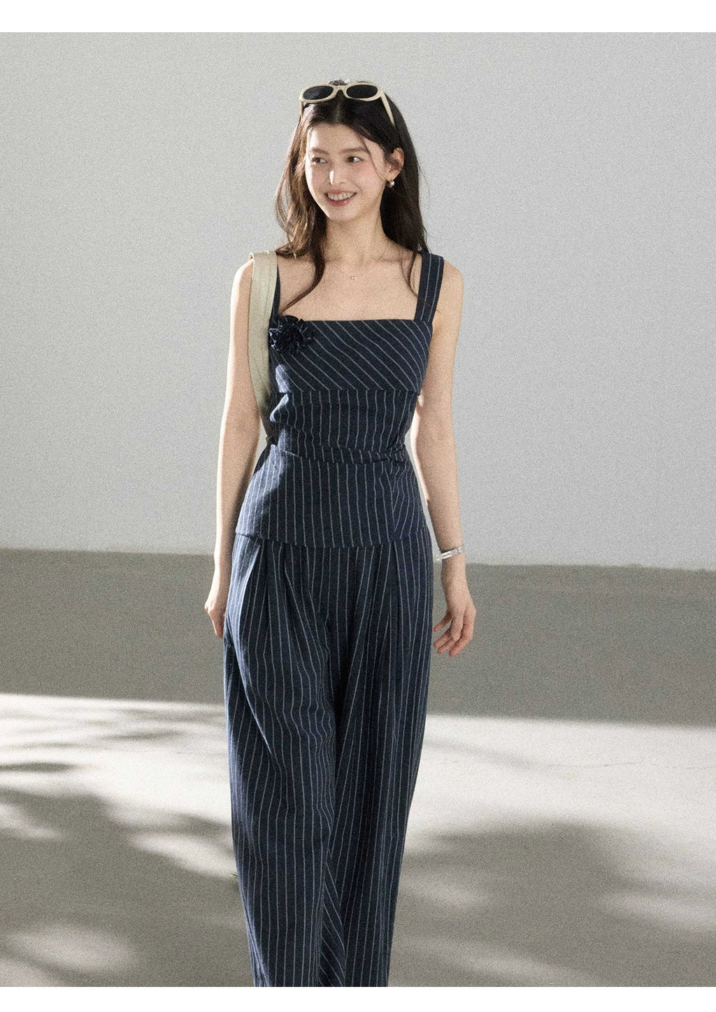 TYANG Three-dimensional Flower Suspender Casual Pants Set