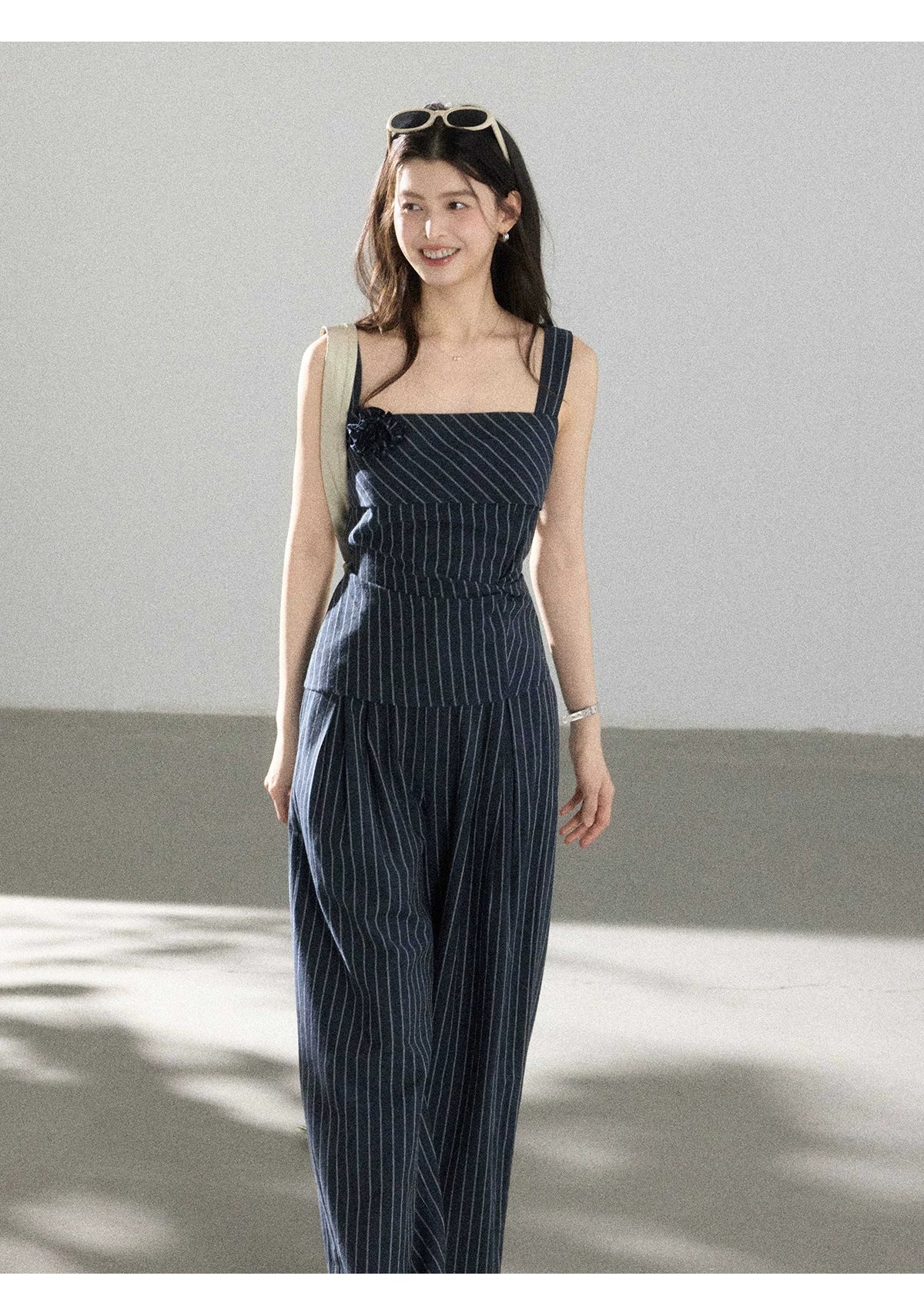 TYANG Three-dimensional Flower Suspender Casual Pants Set