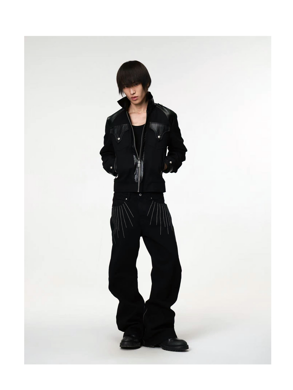 DETW Three-dimensional Line Embroidered Stacked Jeans
