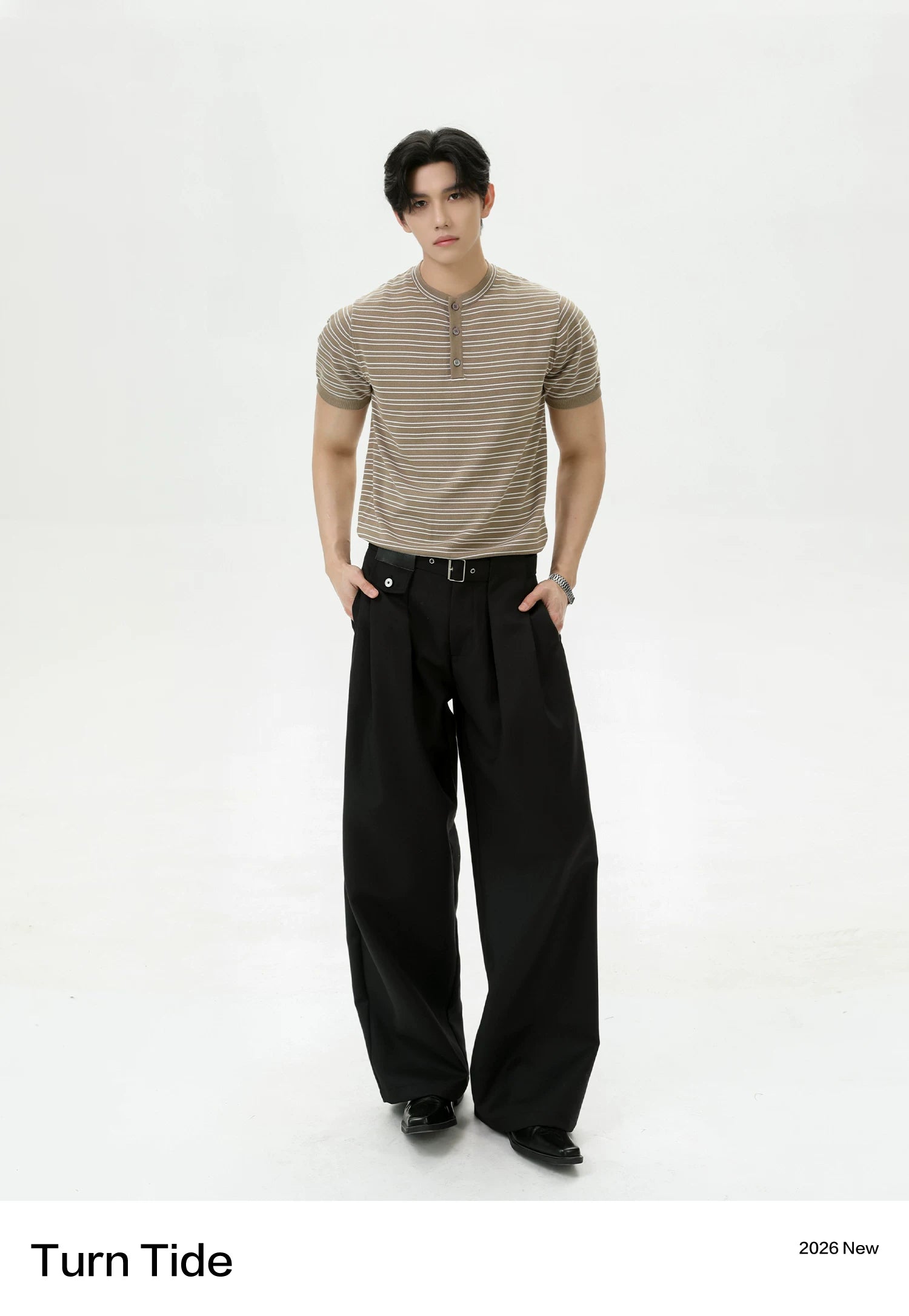 TURNTIDE Front Shoulder Striped Contrasting Knitted Tee