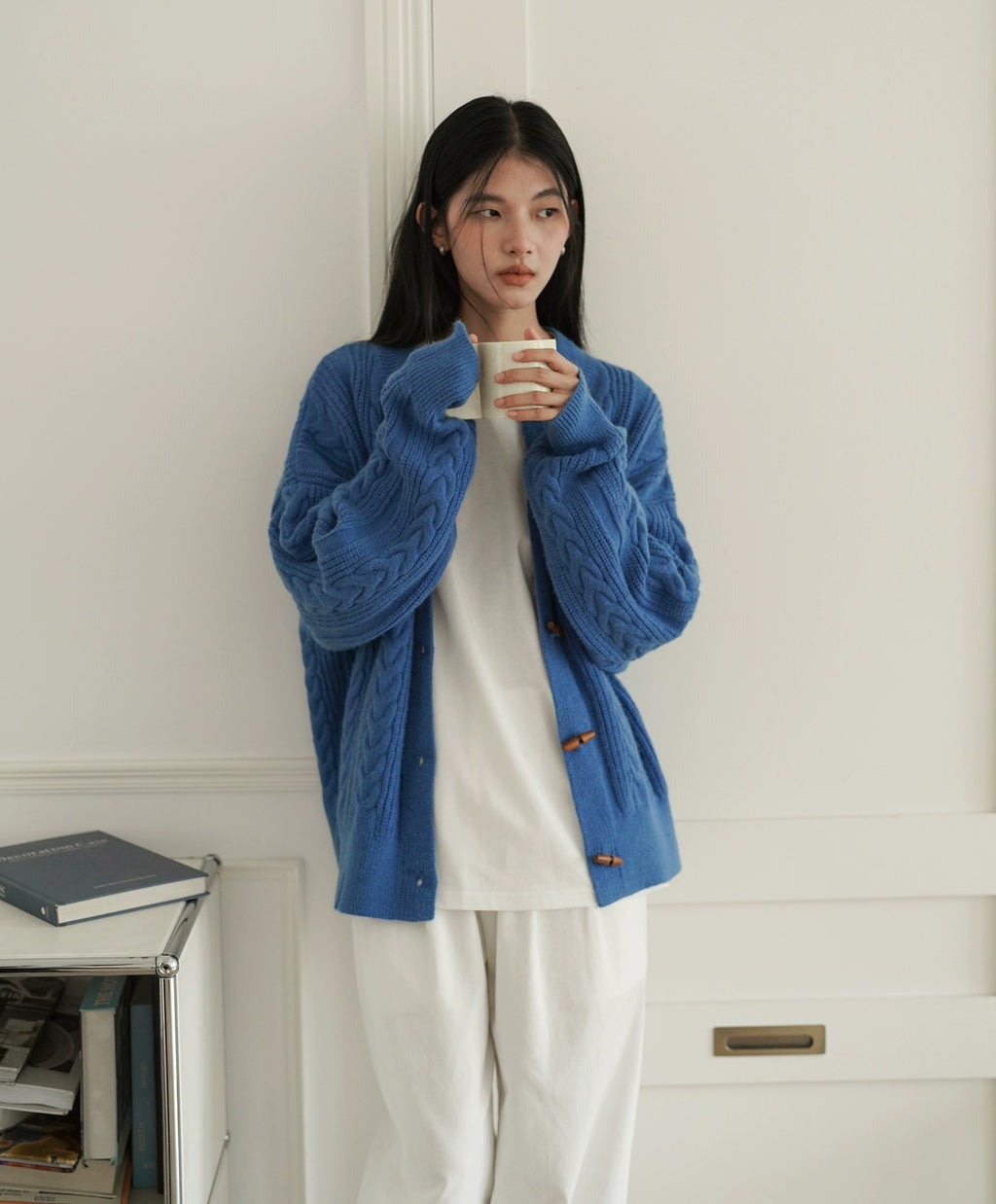 EIGHTHMONTH Loose and Thin Lazy Style Knitted Jacket