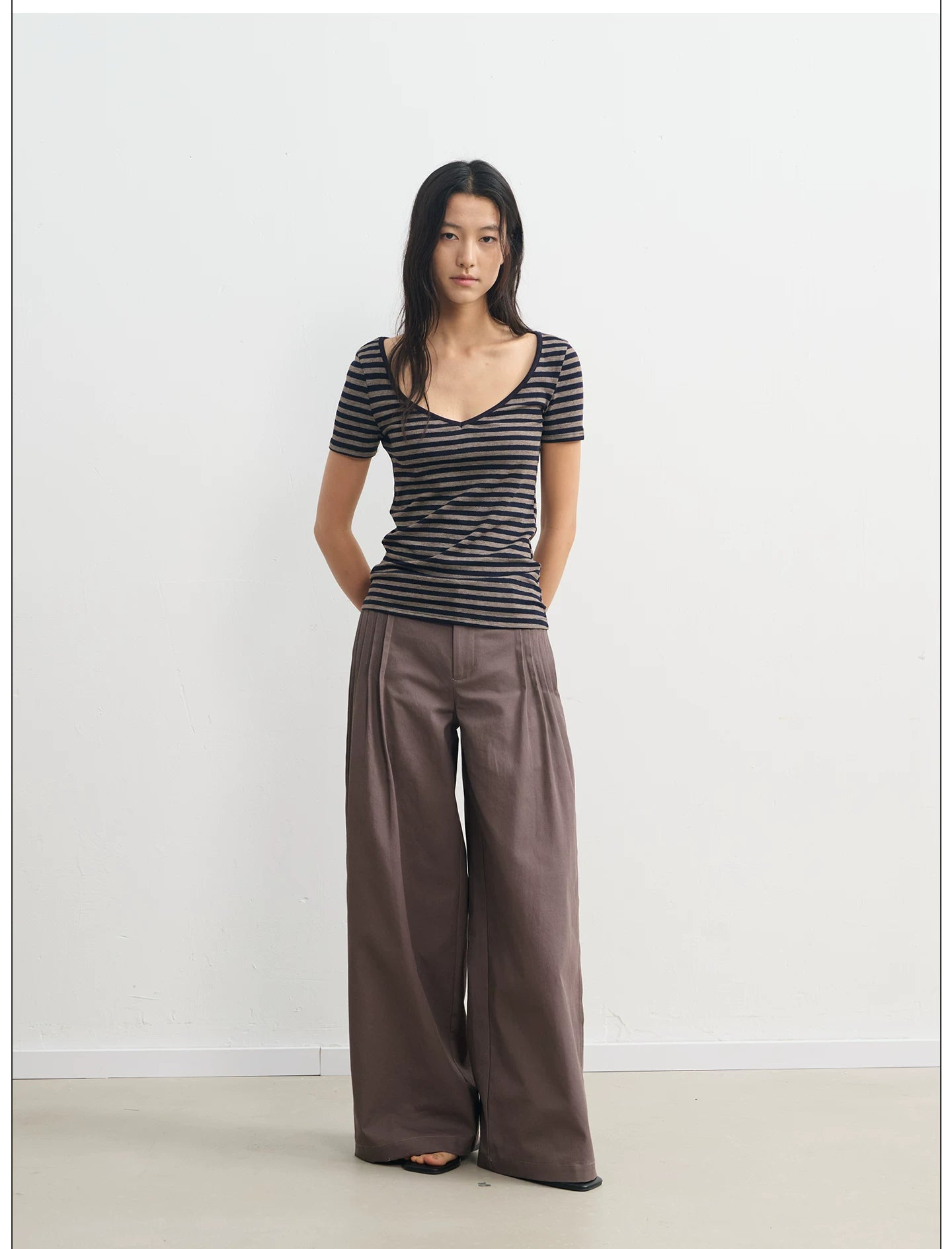 LINY LIBERTY Vintage Contrasting Stripes Loose Waist Tee