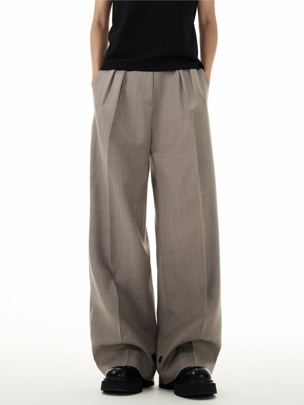 FLYOFF premium button gray pants