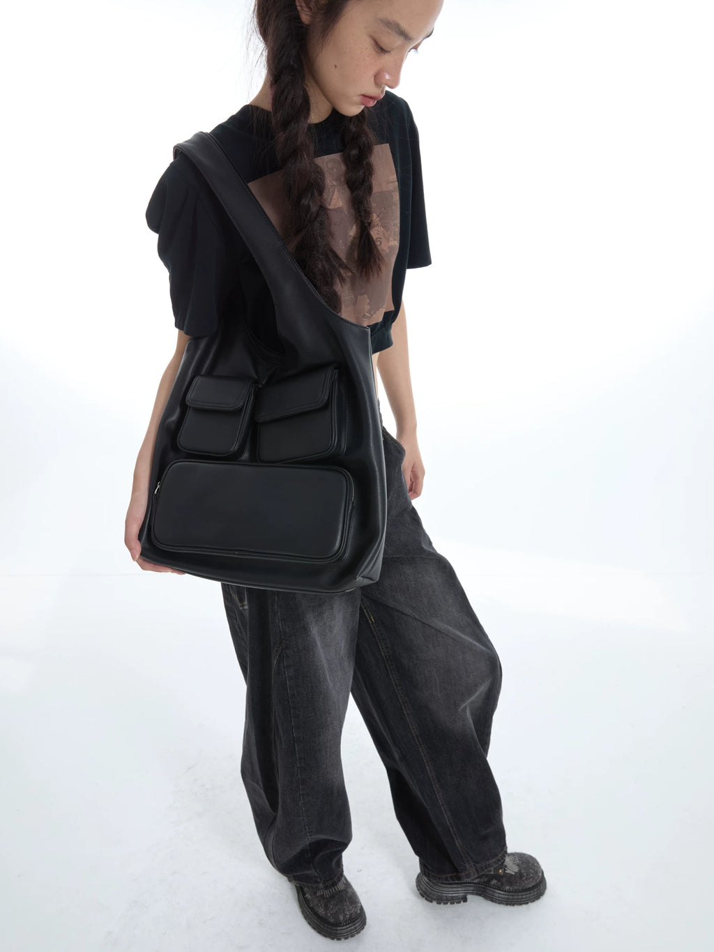 DirtySix Multi-pocket Heavy Industry Cowhide Shoulder Bag