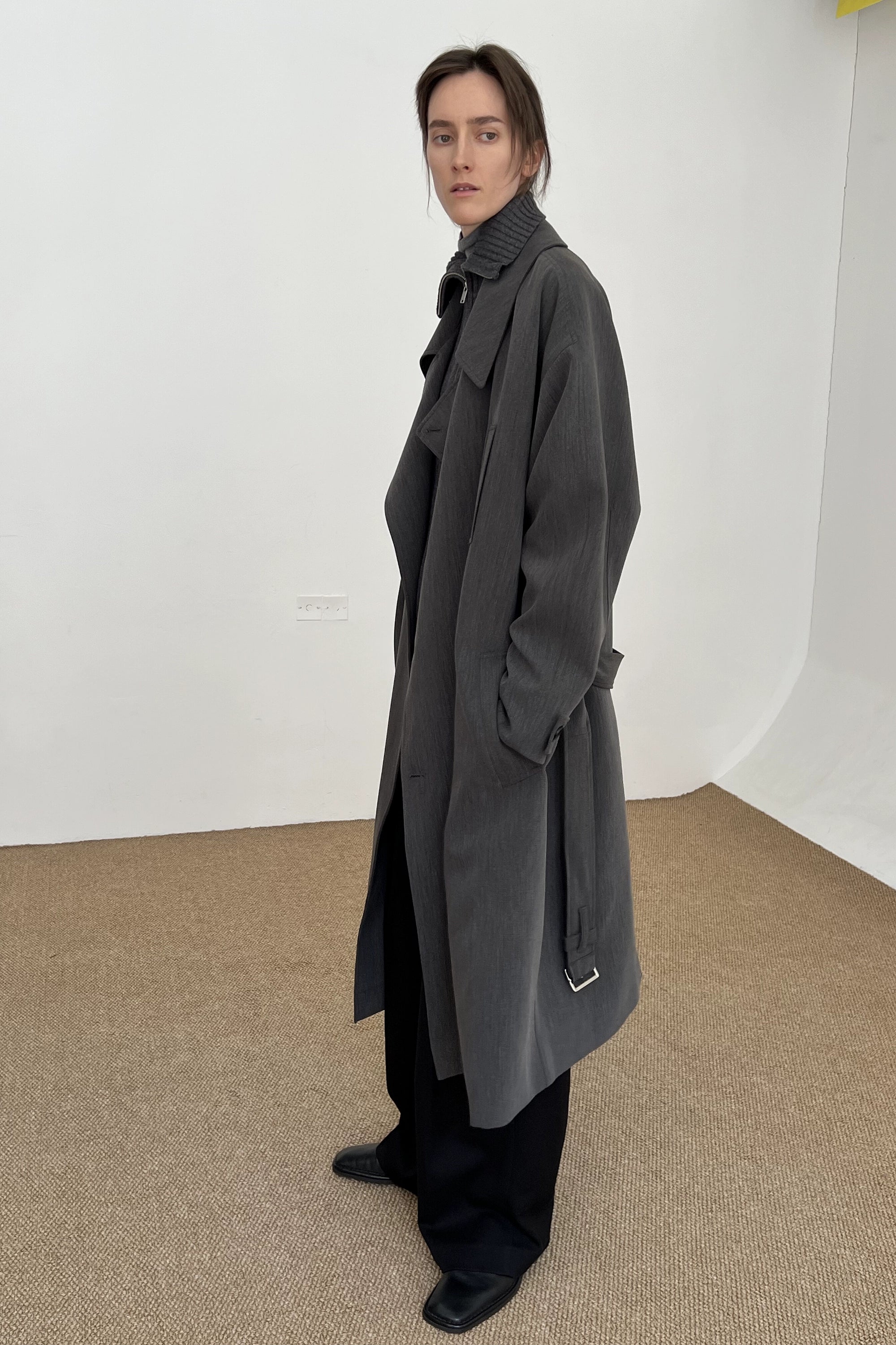COLN Large Lapel Waist Loose Medium and Long Trench Coat