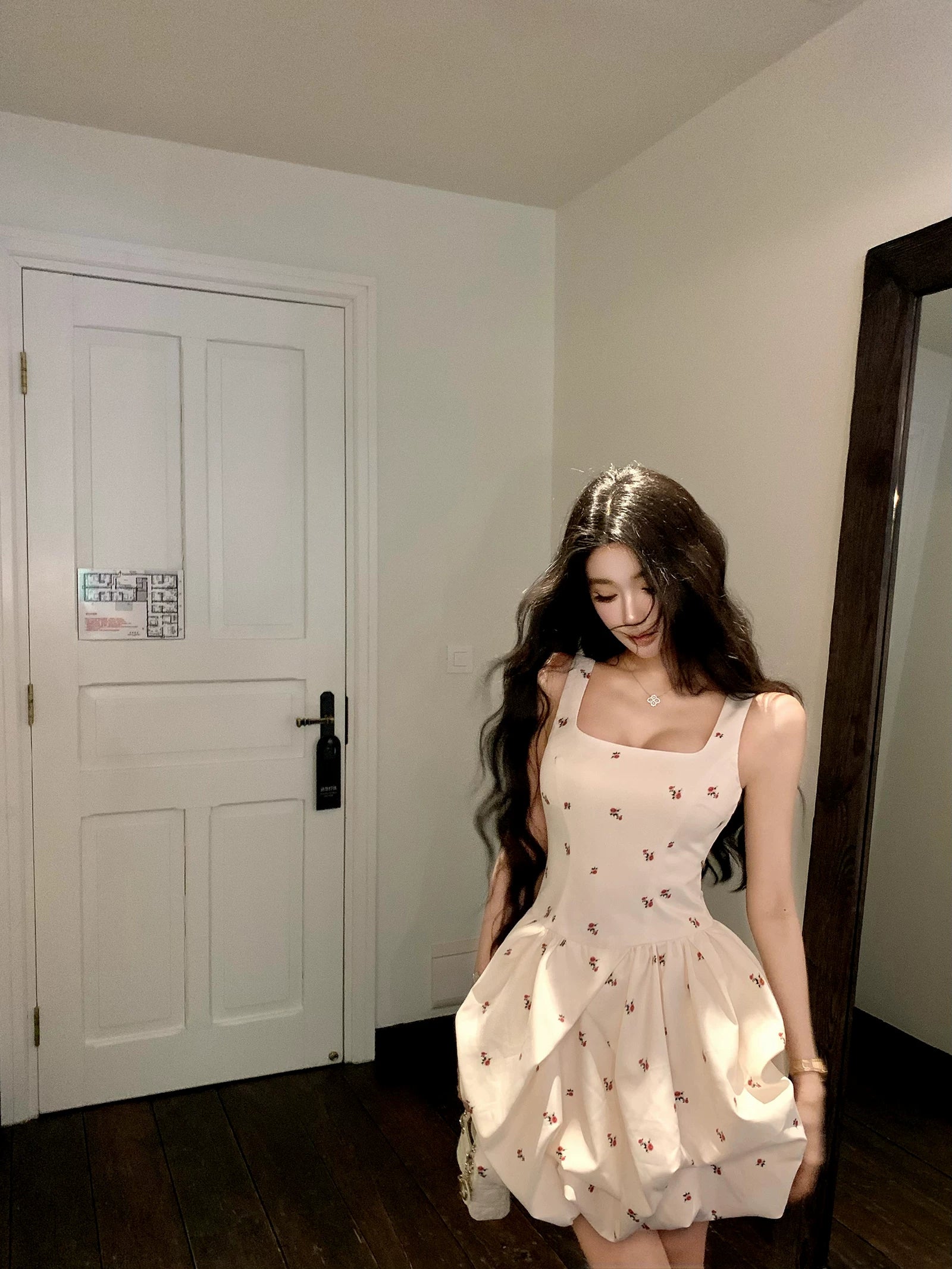Barb Chill Waist Suspender Dress