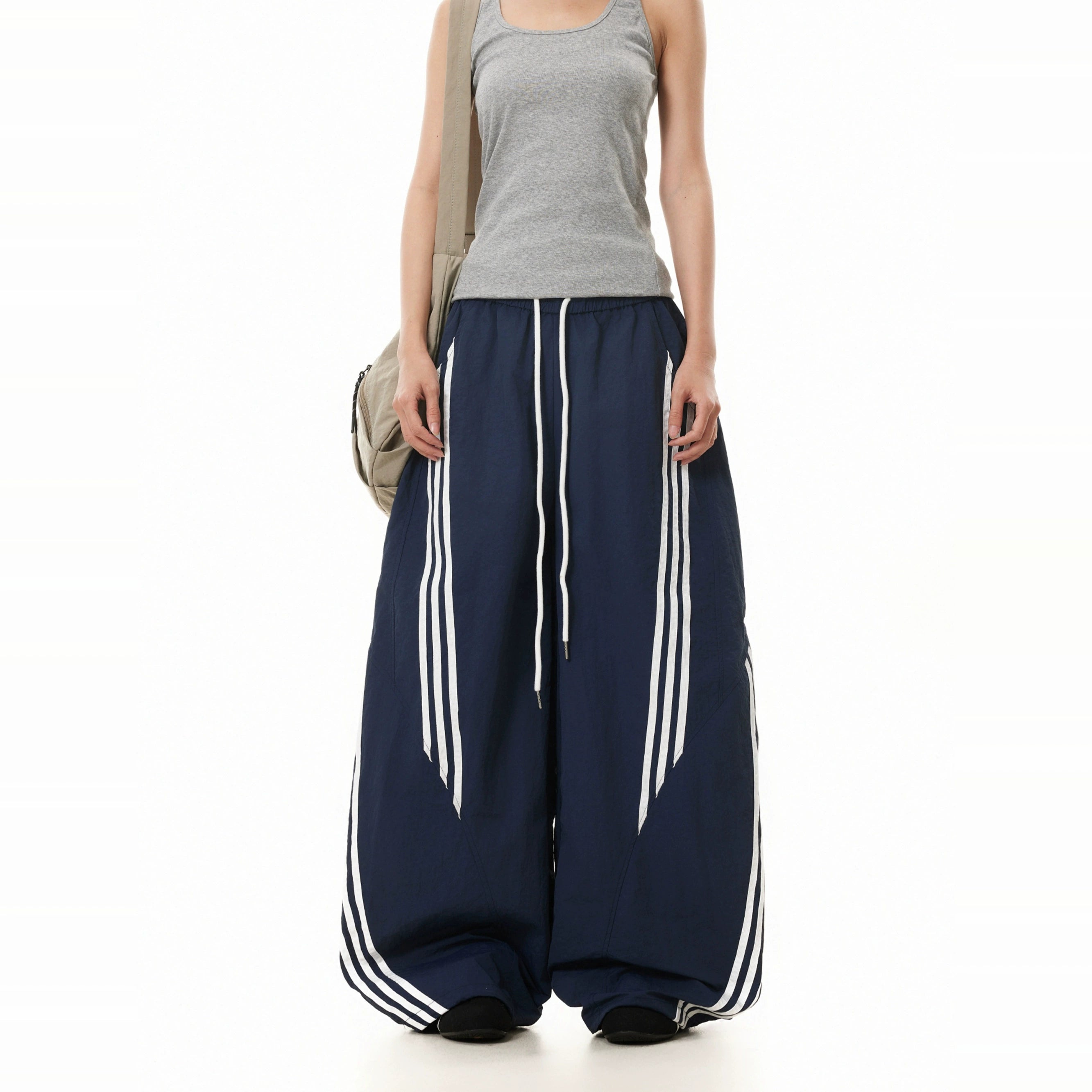 BTSG Retro Three-bar Striped Scimitar Sweatpants