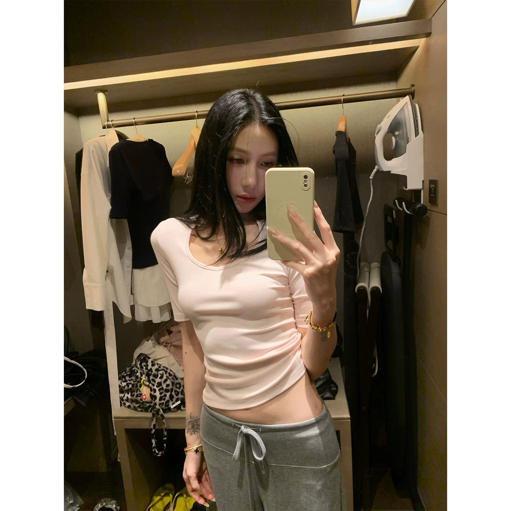 YOUNG KYLIN Knitted Slim-fit Versatile Tee