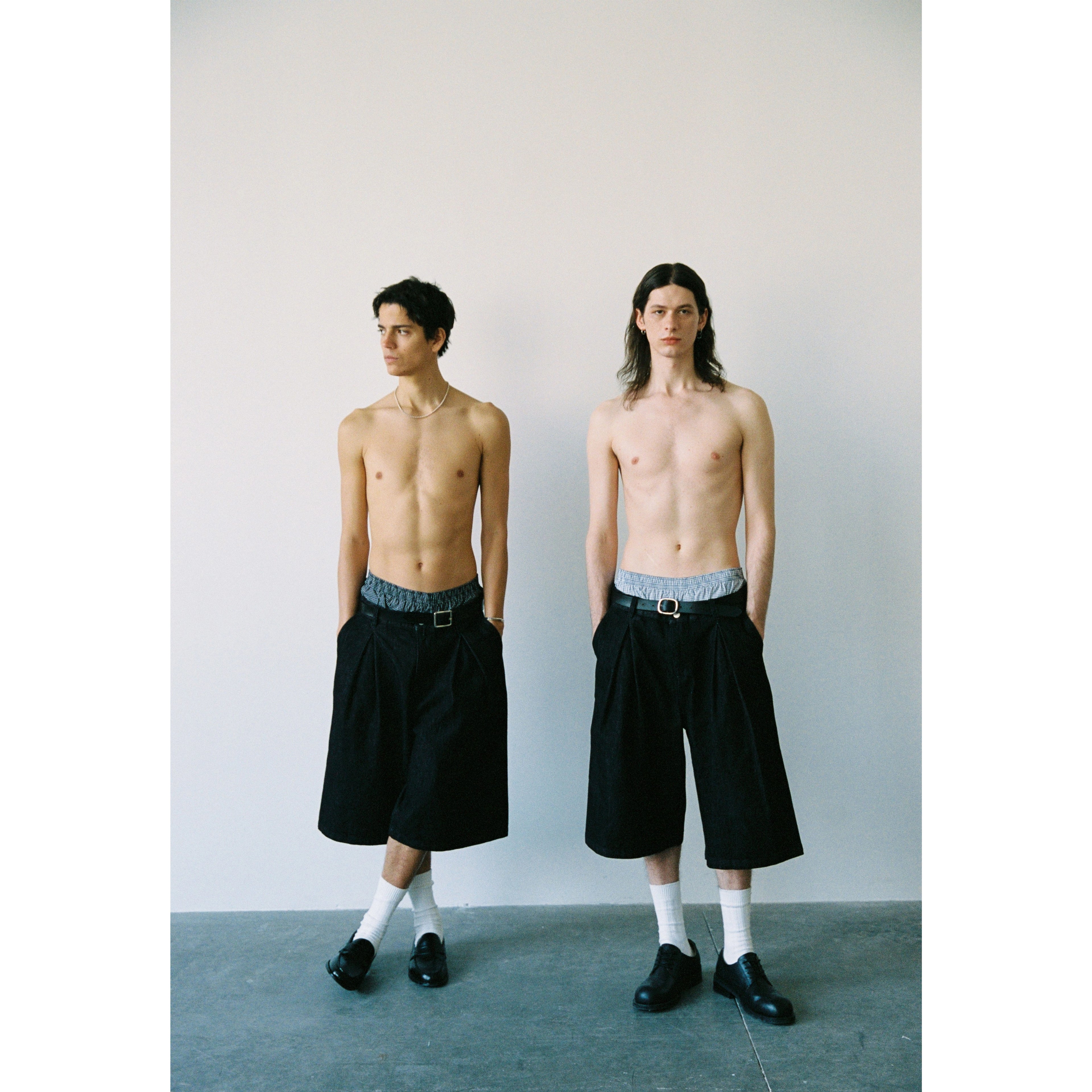 Anniehall Large Silhouette Denim Shorts