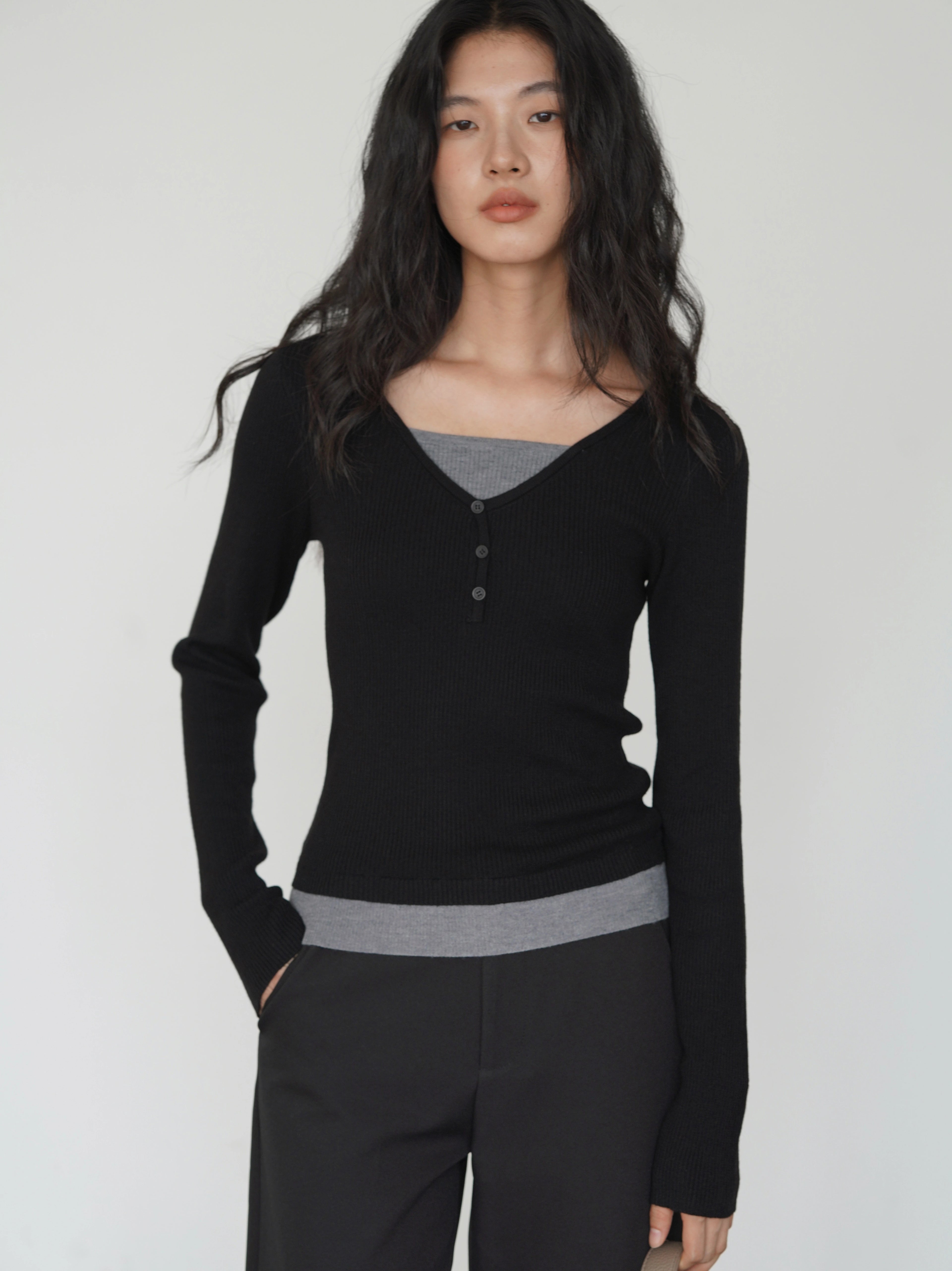 EIGHTHMONTH Fake Two-piece Slim-fit Knitted Sweater