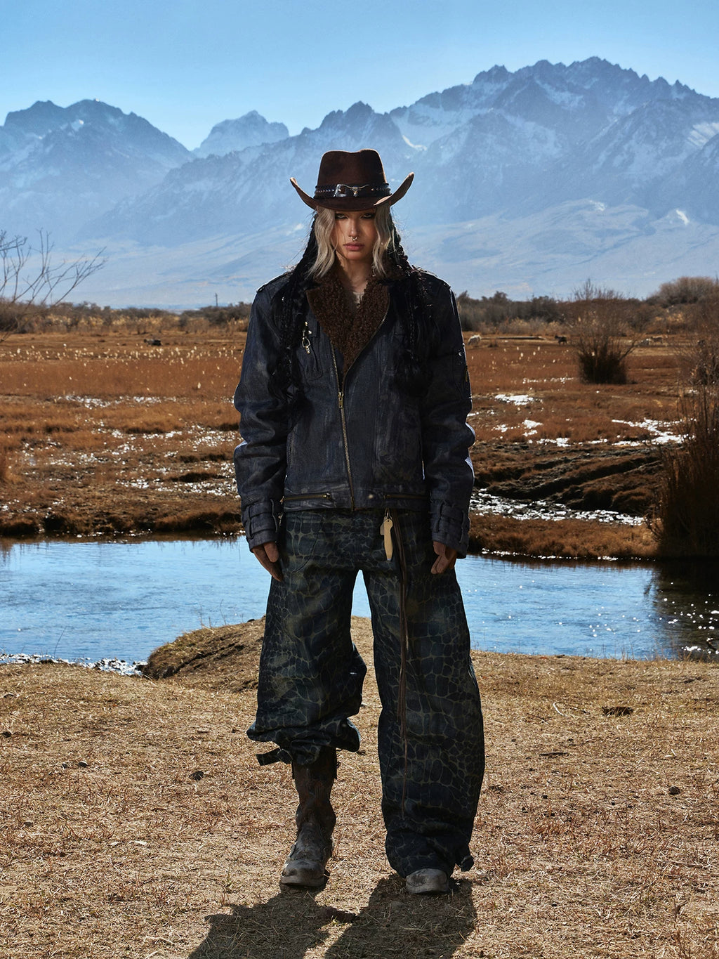 PERSONSOUL * Crocodile Wide-leg Jeans