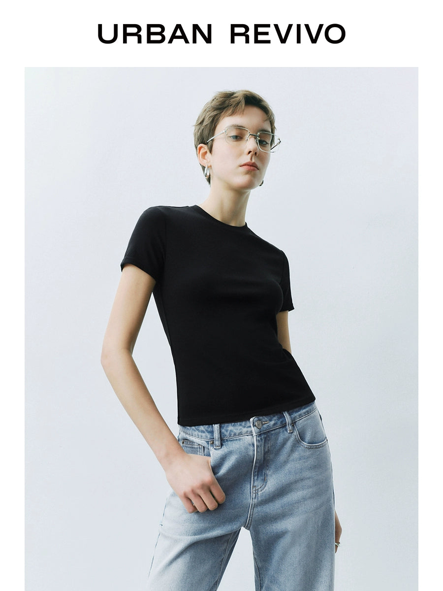 URBAN REVIVO Basic Casual Versatile Slim Tee