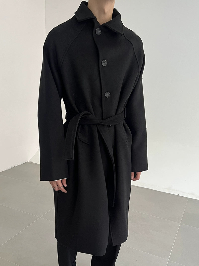 COLN Diagonal Buckle-down Coat