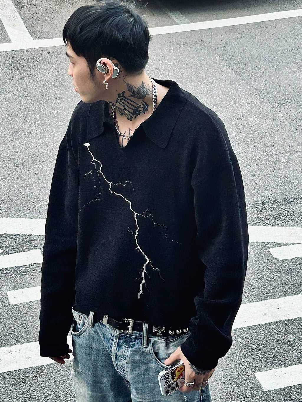 PAIKI Lightning Power V-neck Long-sleeved Knitted Sweater