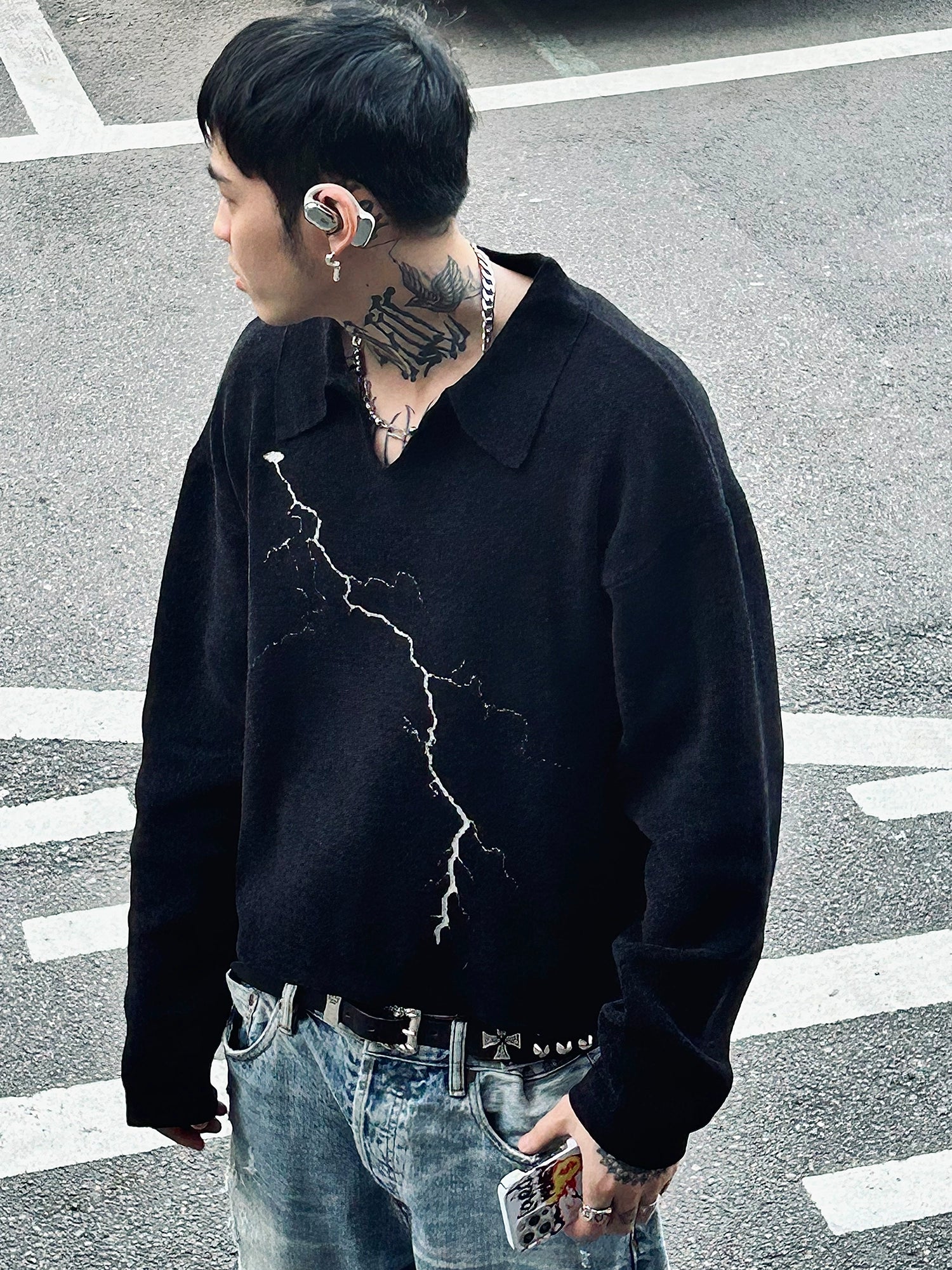PAIKI Lightning Power V-neck Long-sleeved Knitted Sweater