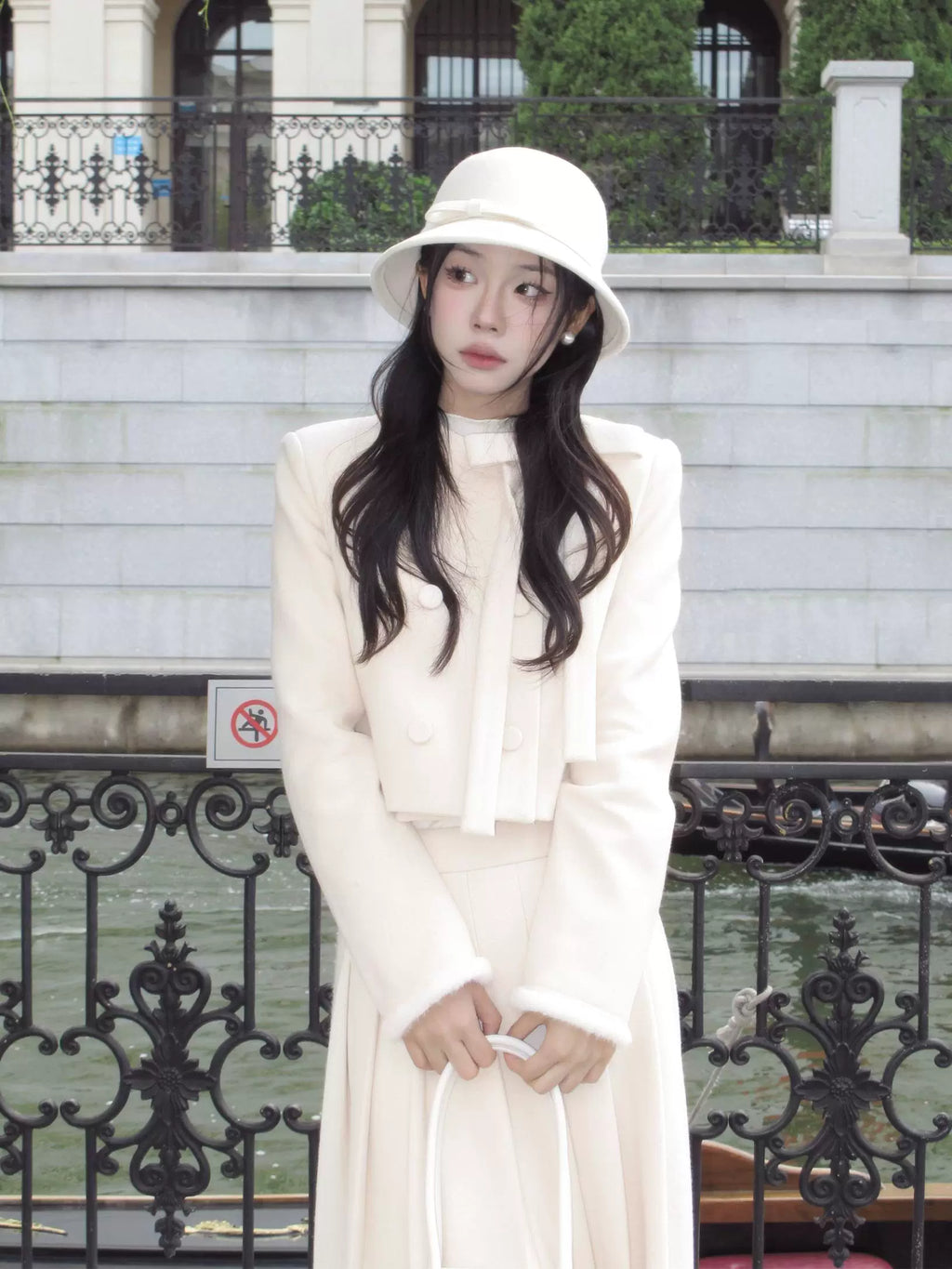 Wildberry Daughter Style Fashion Elegant and Thin Two-piece Suit