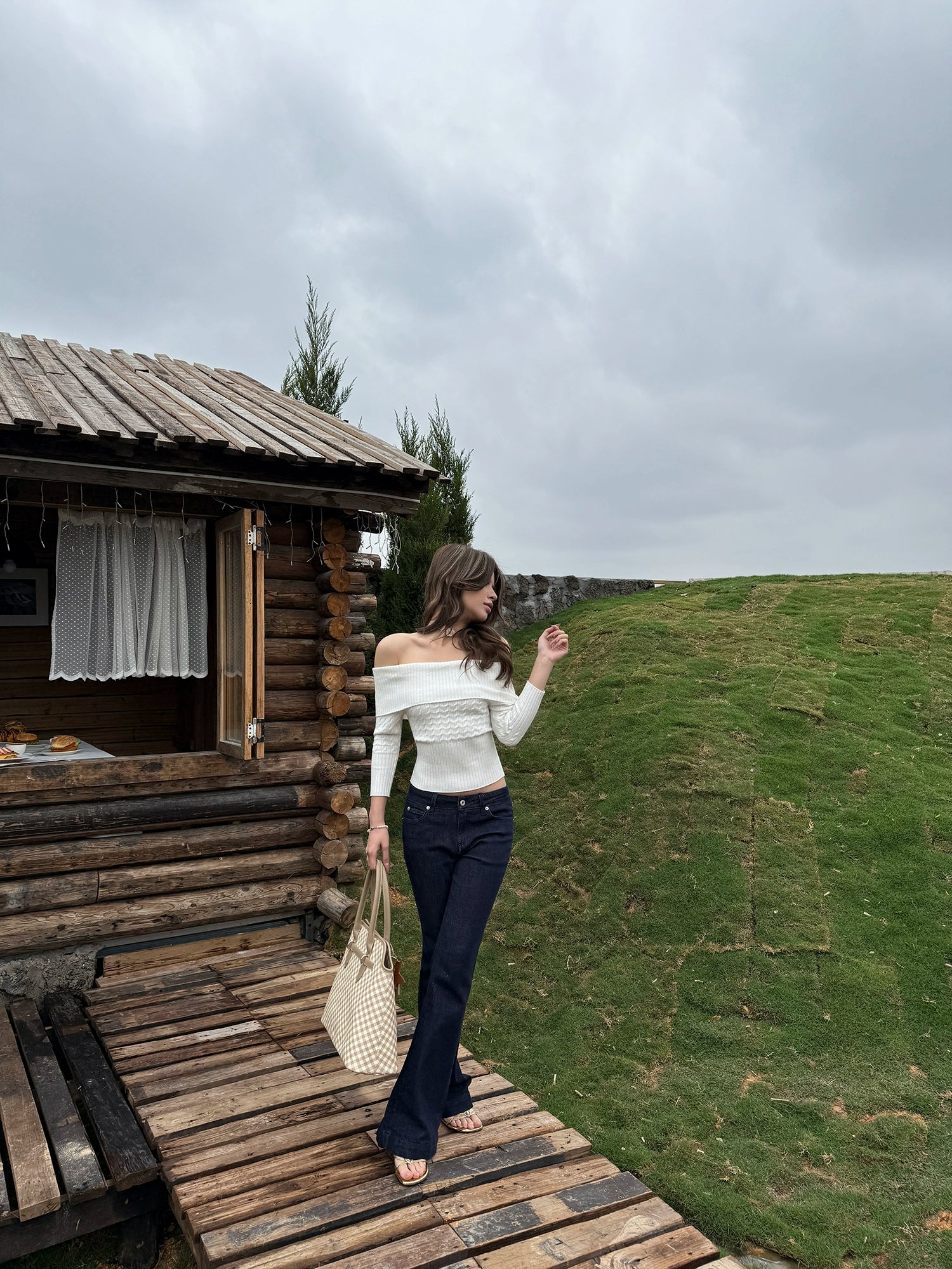 Audwyn Waist Slim Jeans