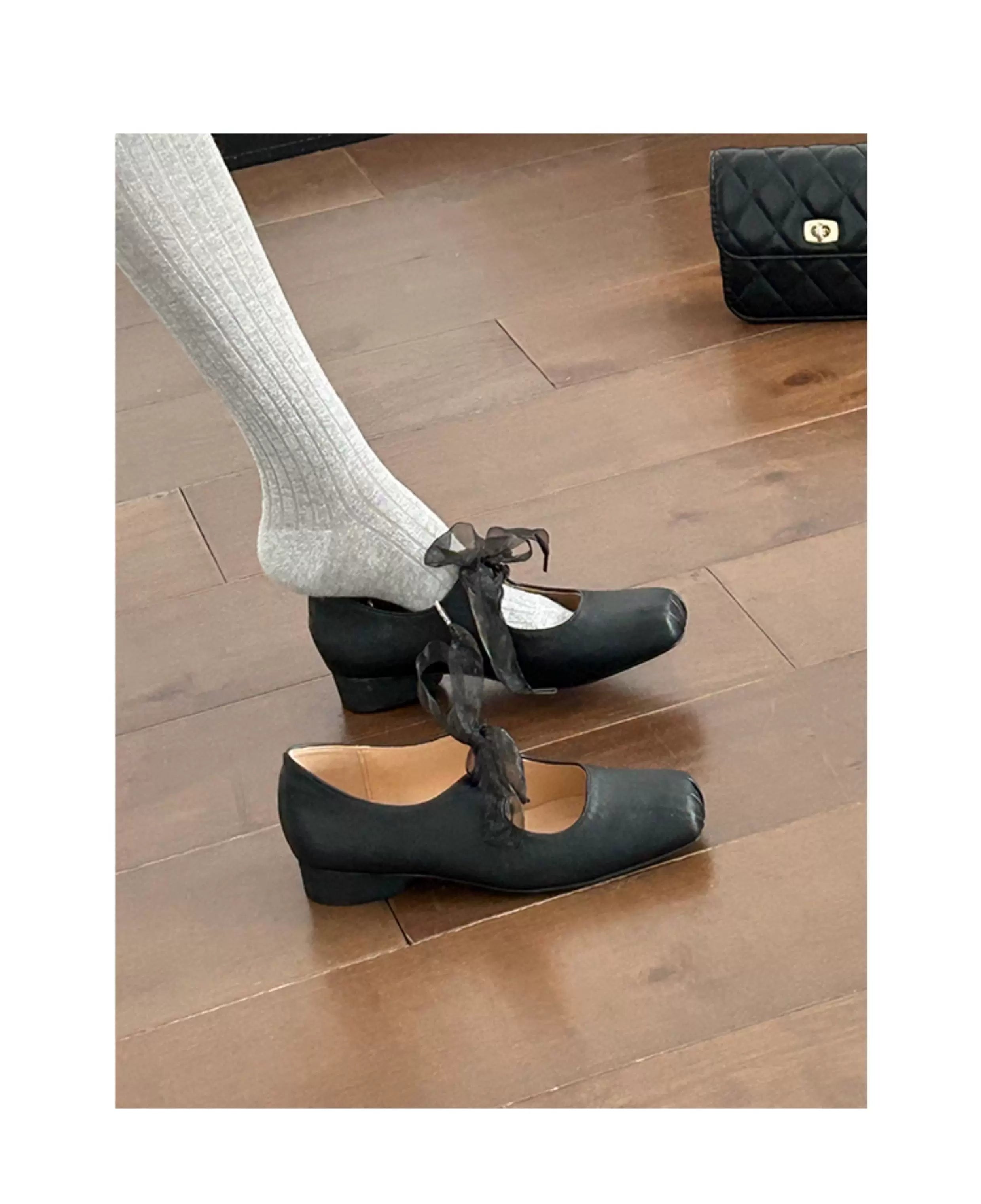CHRNDXEE Soft Leather Versatile Low-heeled Shoes