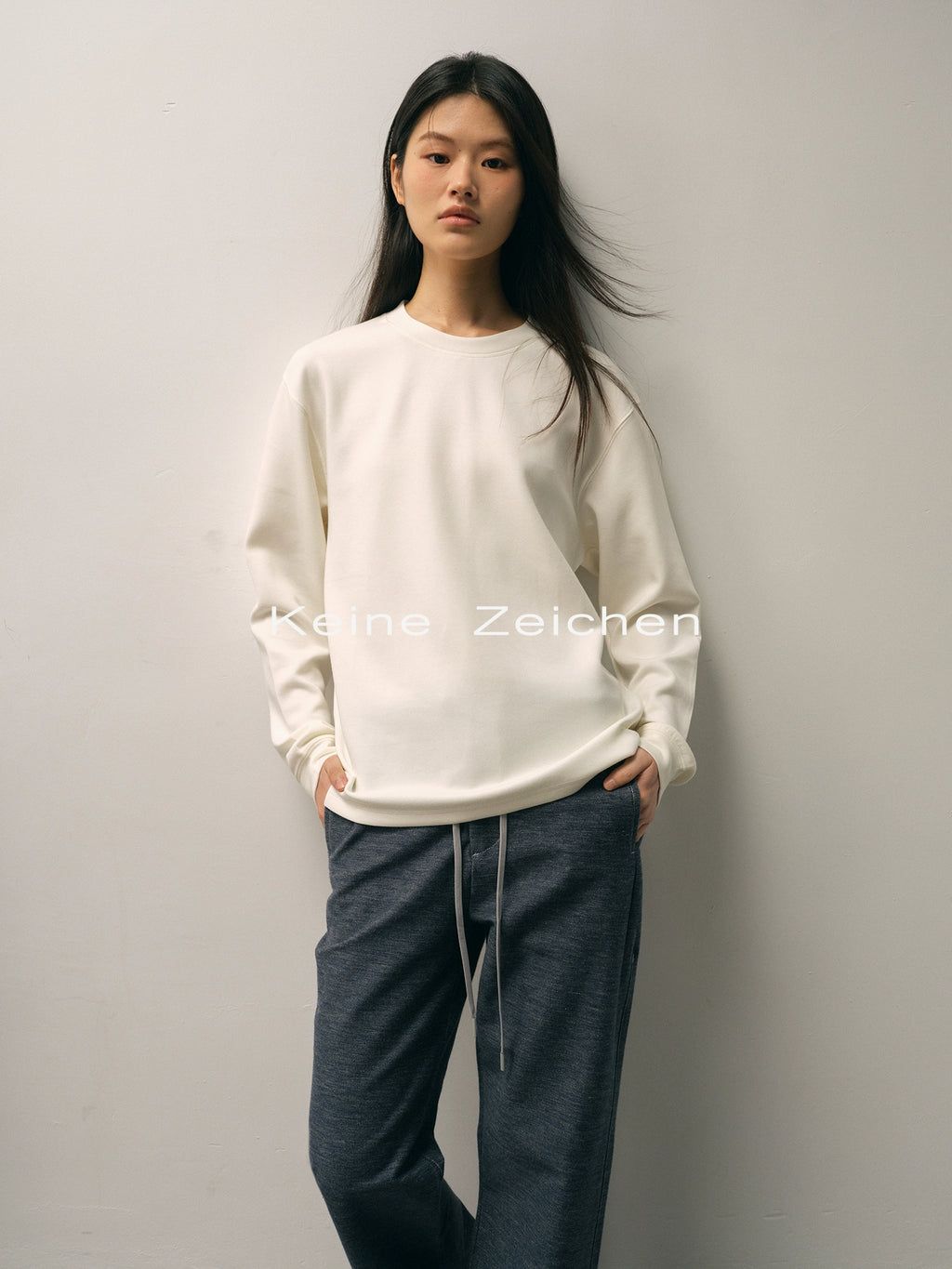NO LOGO Soft Waxy Silky Smooth Base Loose Long Sleeves