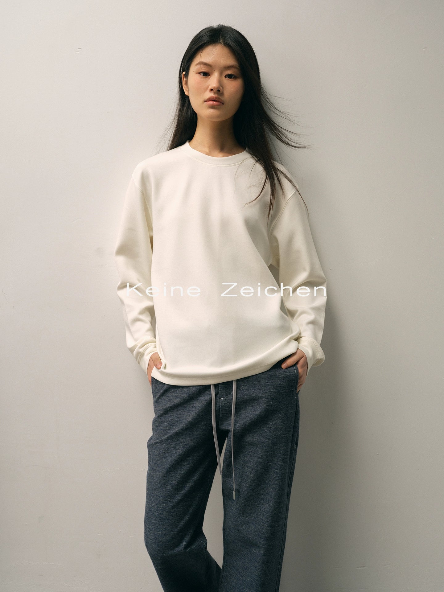 NO LOGO Soft Waxy Silky Smooth Base Loose Long Sleeves