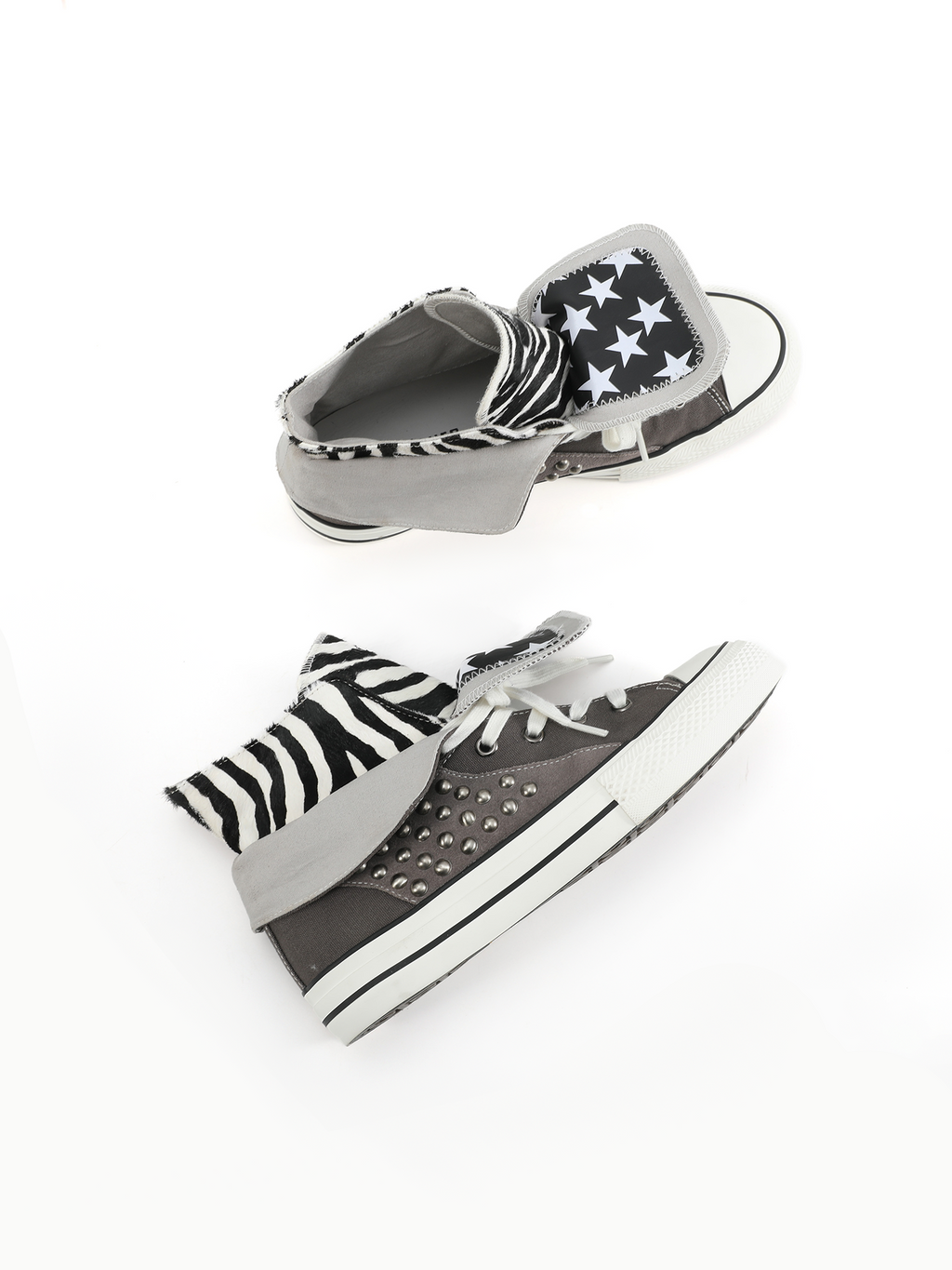 NumbAsia Zebra Pattern Star Print Rivet Canvas Shoes