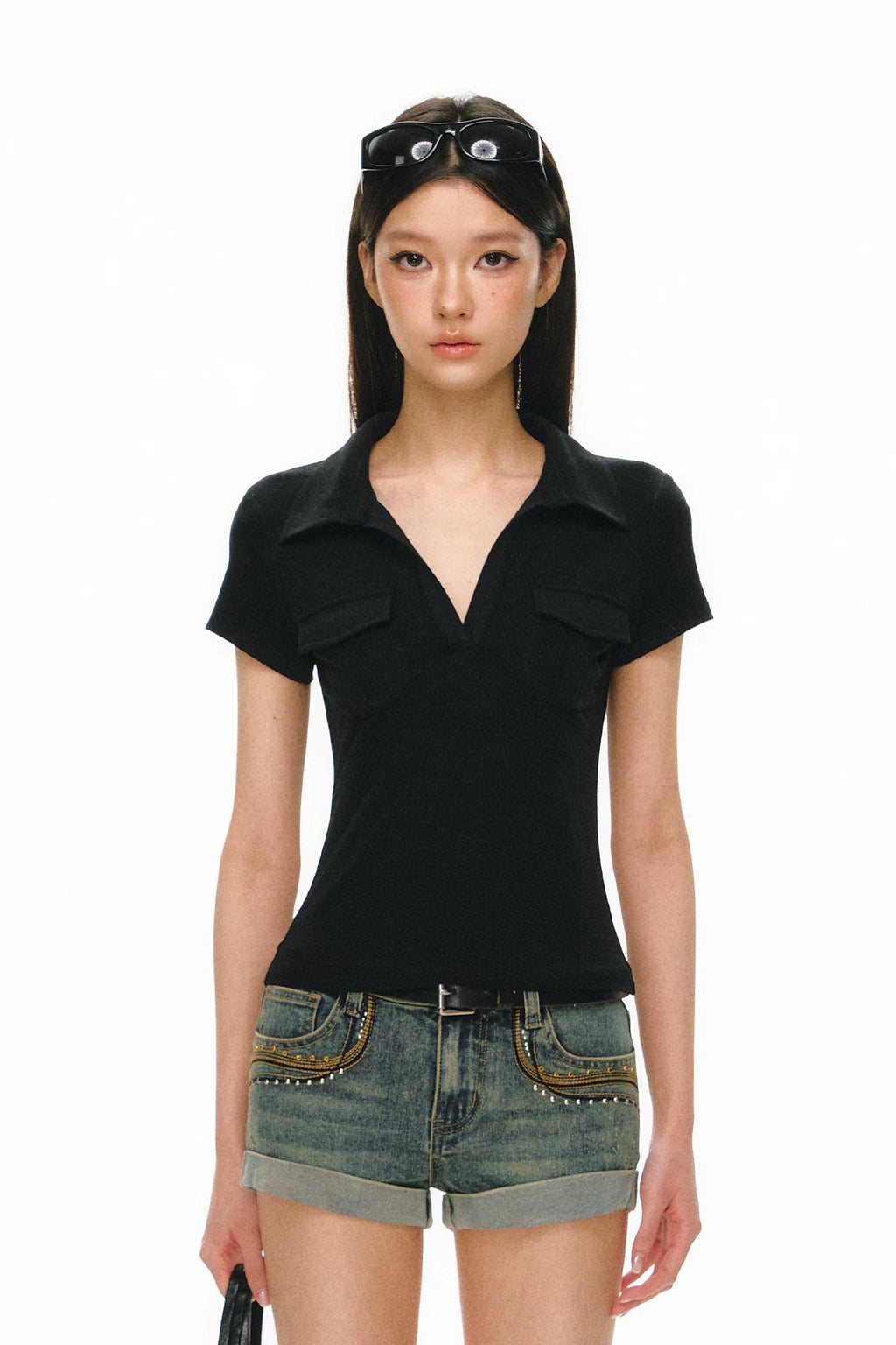 Ariseism Fitted V-Neck Pocket Short Sleeve Tee