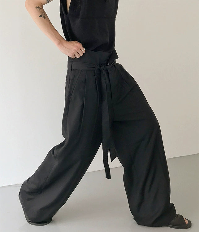COLN High-waisted Lace-up Loose Trousers