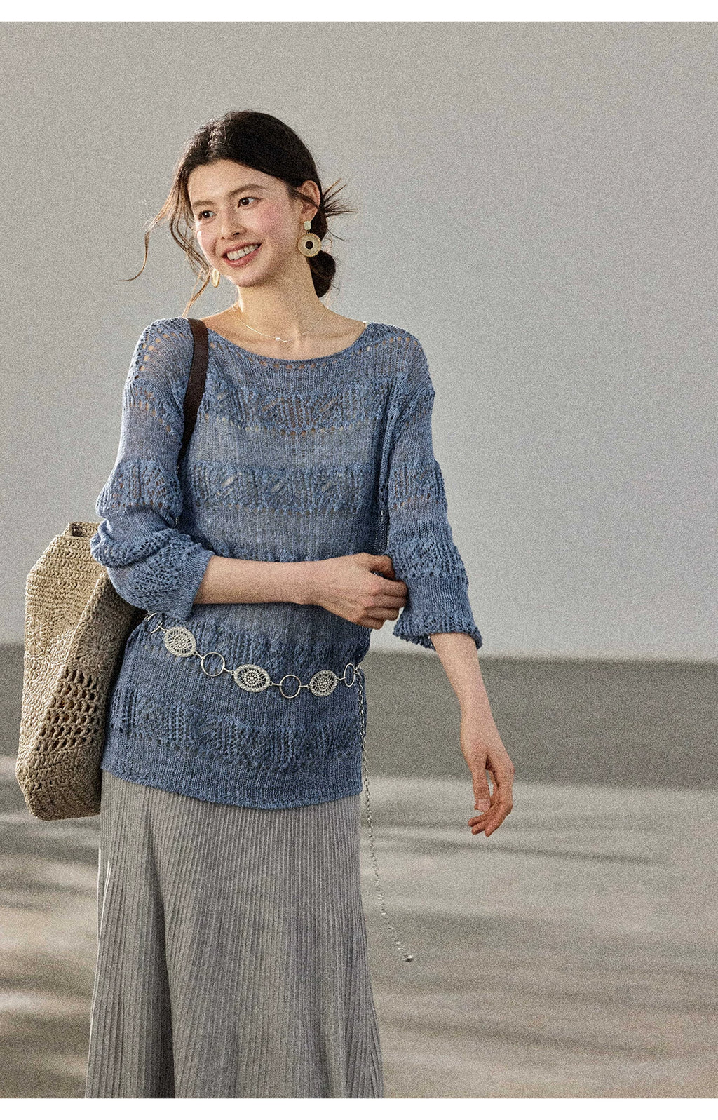 TYANG Round Neck Hollow Light and Loose Long Sleeves