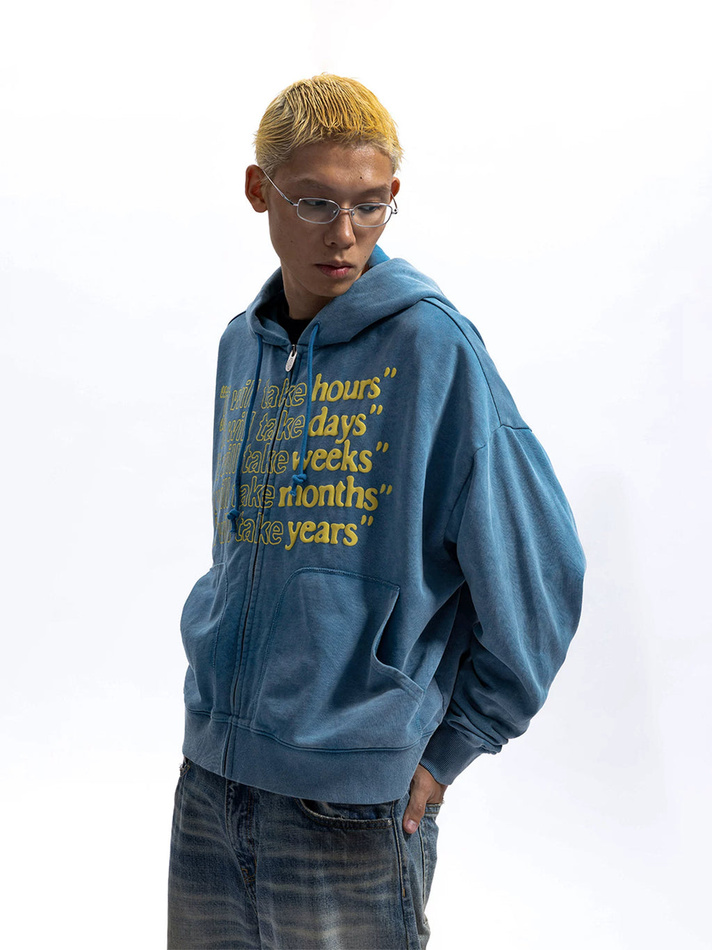 WHOOSIS English Print Zip-up Hoodie Sweater