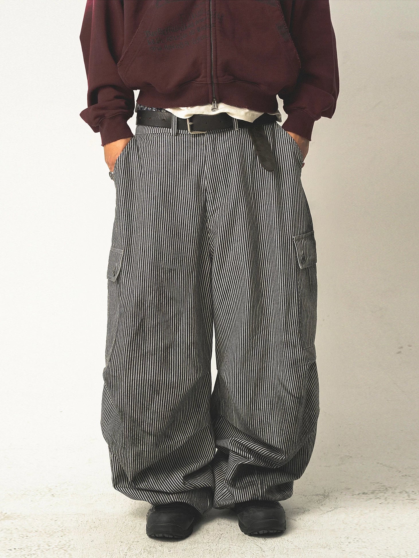 TH90 Striped Lantern Wide-leg Slacks
