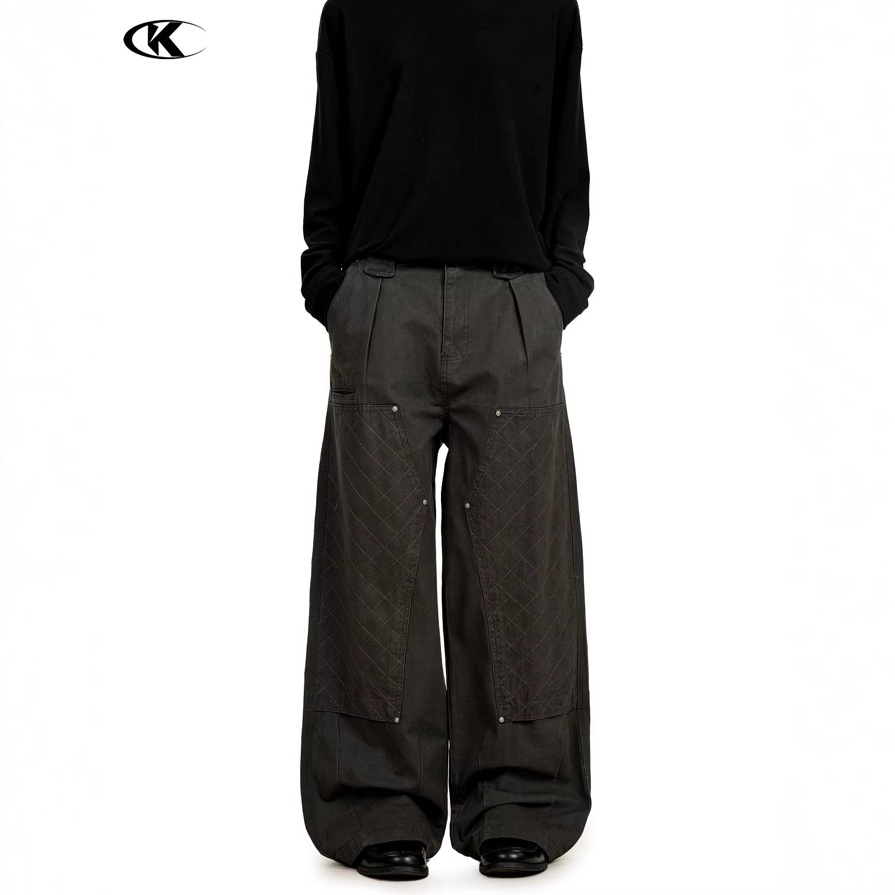 11KN Retro Straight Rivet Spliced Pleated Casual Pants