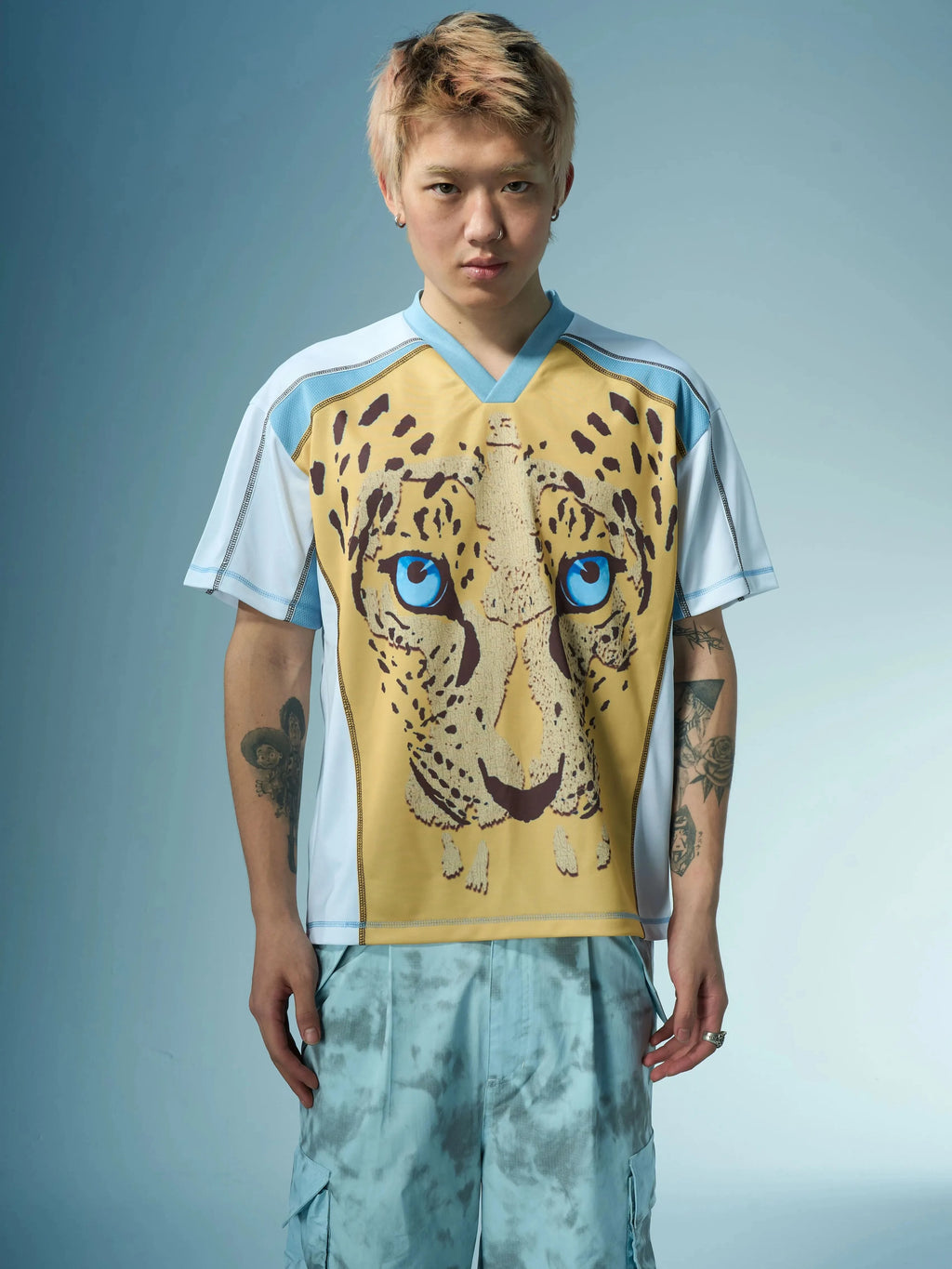 EK Leopard Print V Neck Casual Sports Tee
