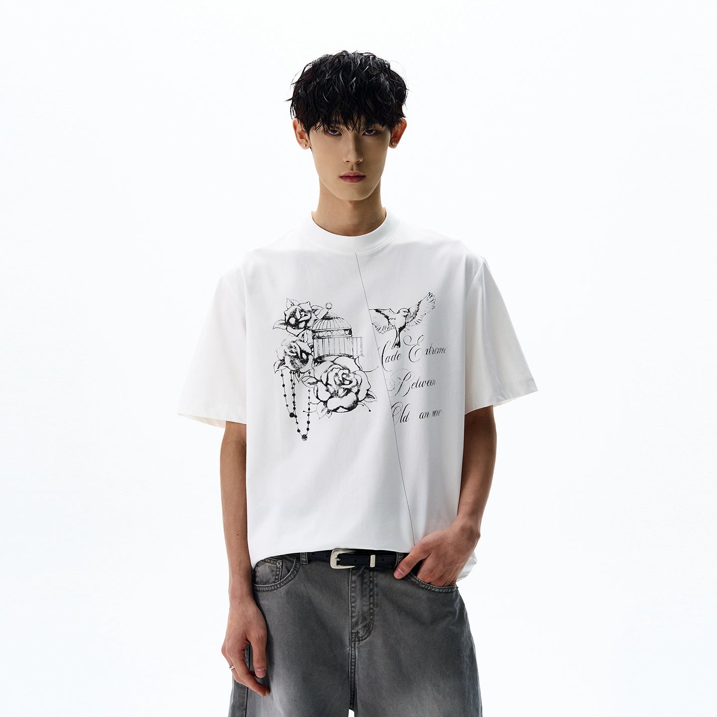 A PUEE Hand-painted Print Casual Loose and Versatile Tee