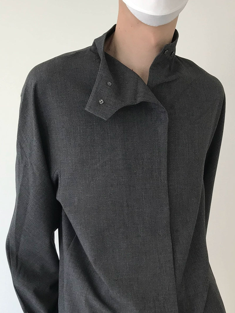COLN Casual Semi-turtleneck Long-sleeved Shirt