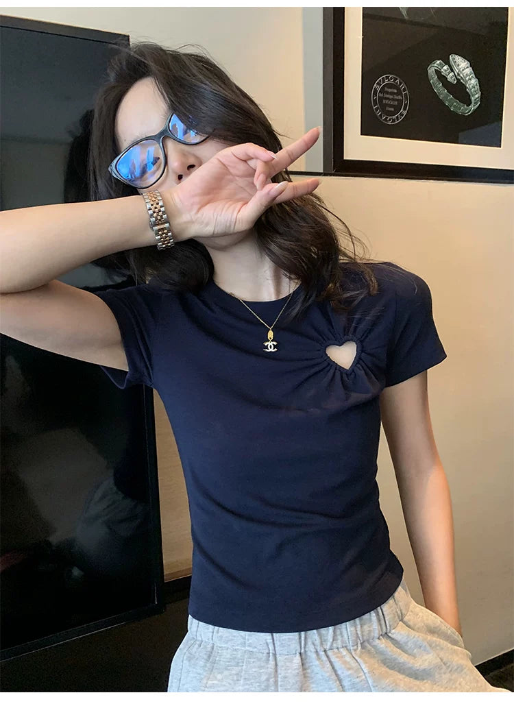 Pusumede Love Hollow Short Knitted Tee