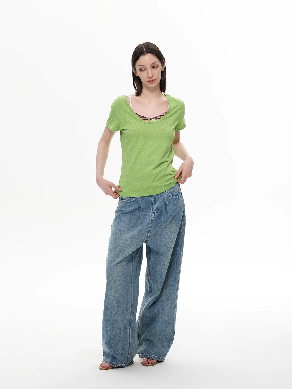 WLNEXT Premium U-neck Comfortable Casual Tee