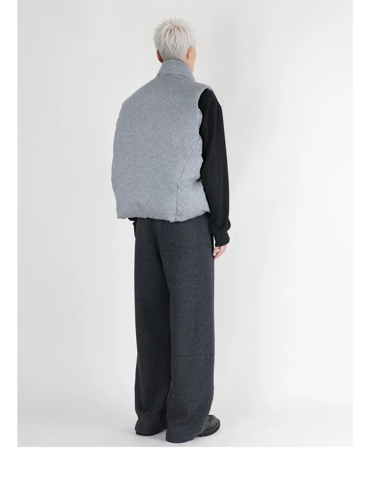 PERDU Cashmere Wool Lyocell Blend Silhouette Knitted Sweatpants