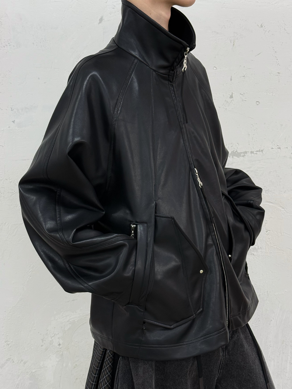 RELABEL Multi-pocket Silhouette Loose Leather Jacket